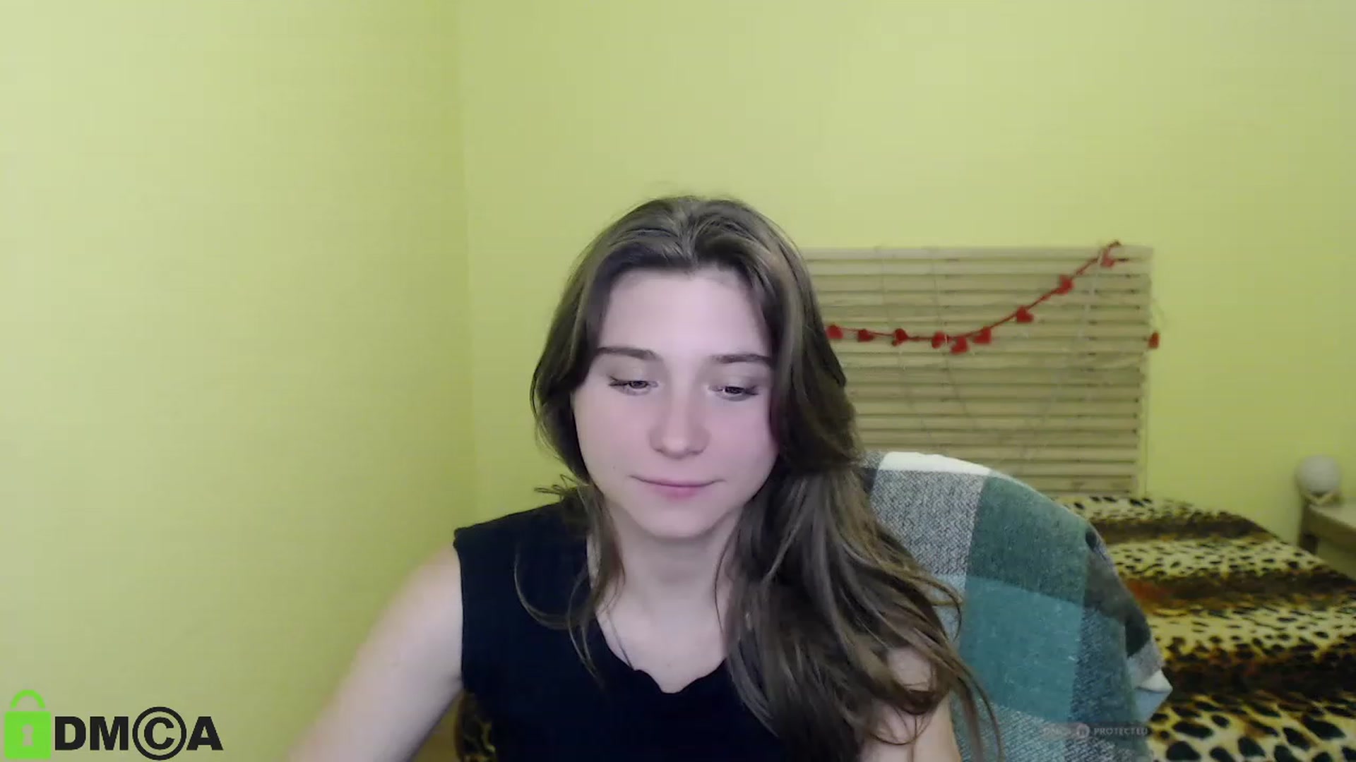 Gallery image thumbnail from MonicaaCute's myfreecams stream on, 09/28/2023, 15:27 image 17 of 20