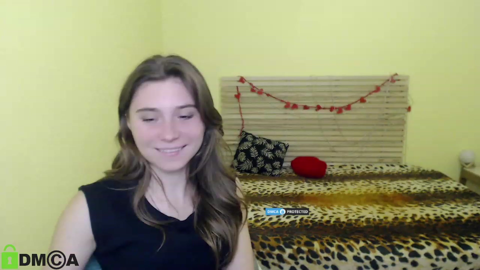 Gallery image thumbnail from MonicaaCute's myfreecams stream on, 09/28/2023, 15:45 image 16 of 20