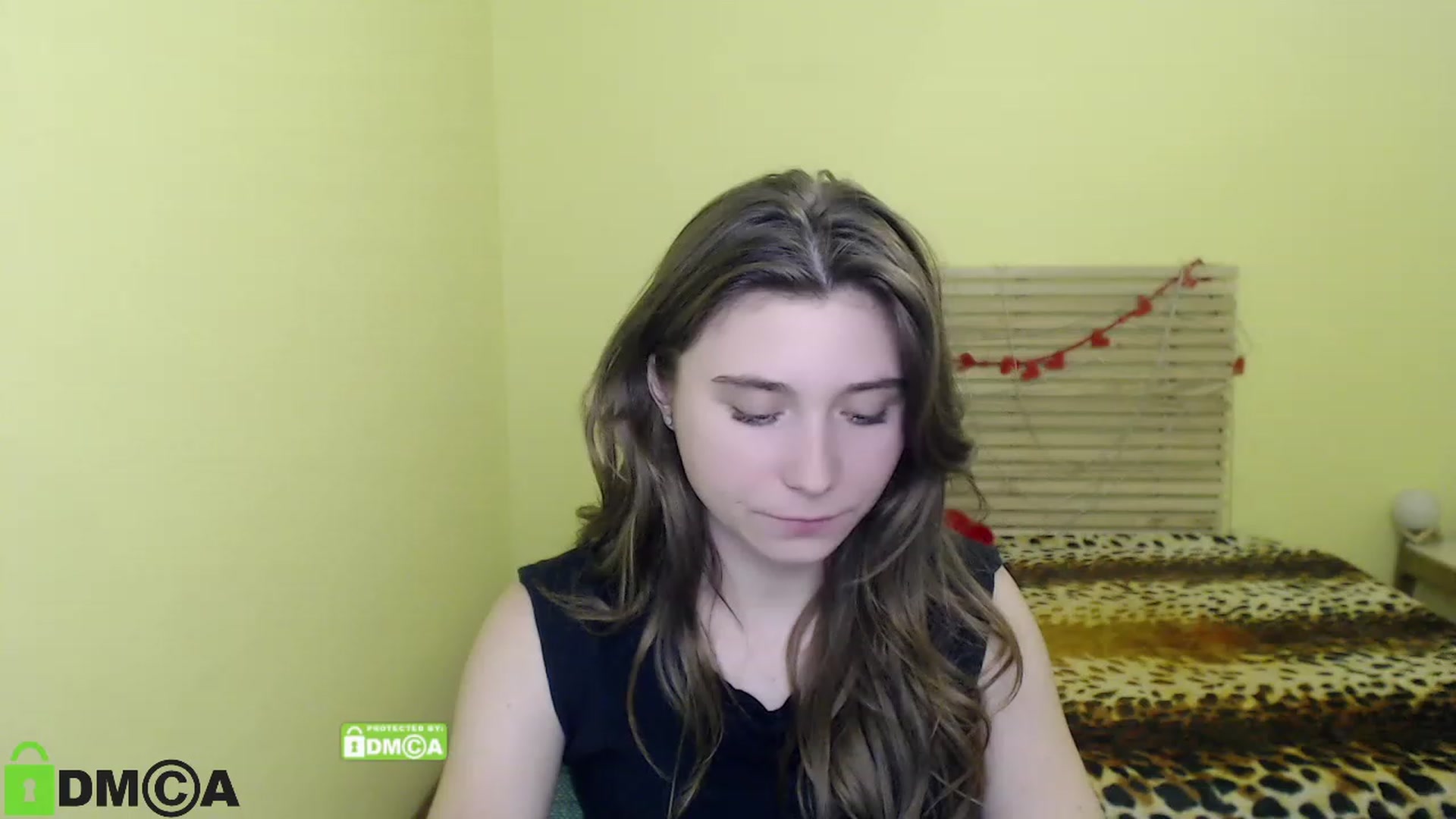 Gallery image thumbnail from MonicaaCute's myfreecams stream on, 09/28/2023, 15:45 image 3 of 20