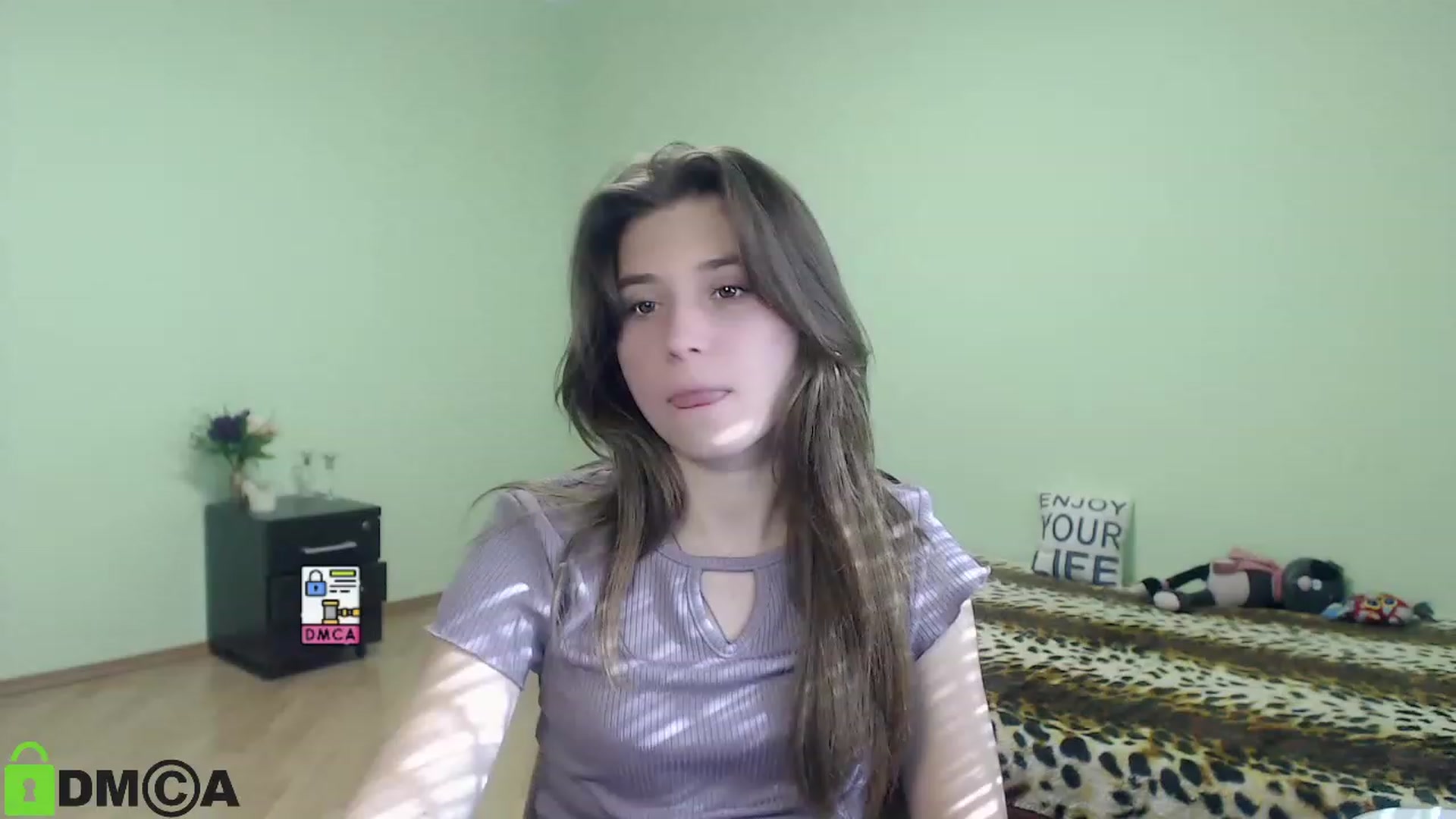 Gallery image thumbnail from MonicaaCute's myfreecams stream on, 09/30/2023, 10:51 image 12 of 20