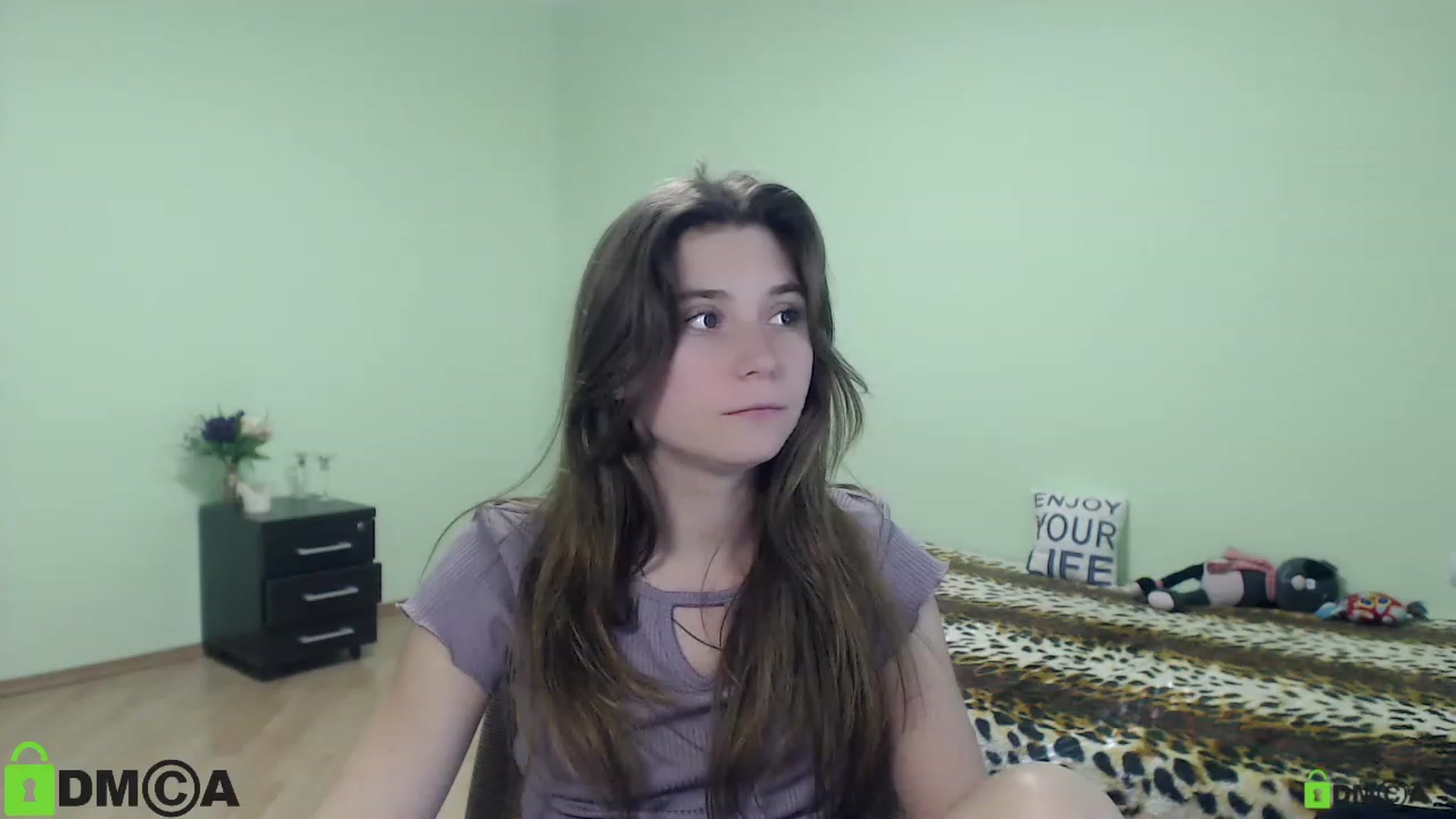 Gallery image thumbnail from MonicaaCute's myfreecams stream on, 09/30/2023, 14:02 image 7 of 20