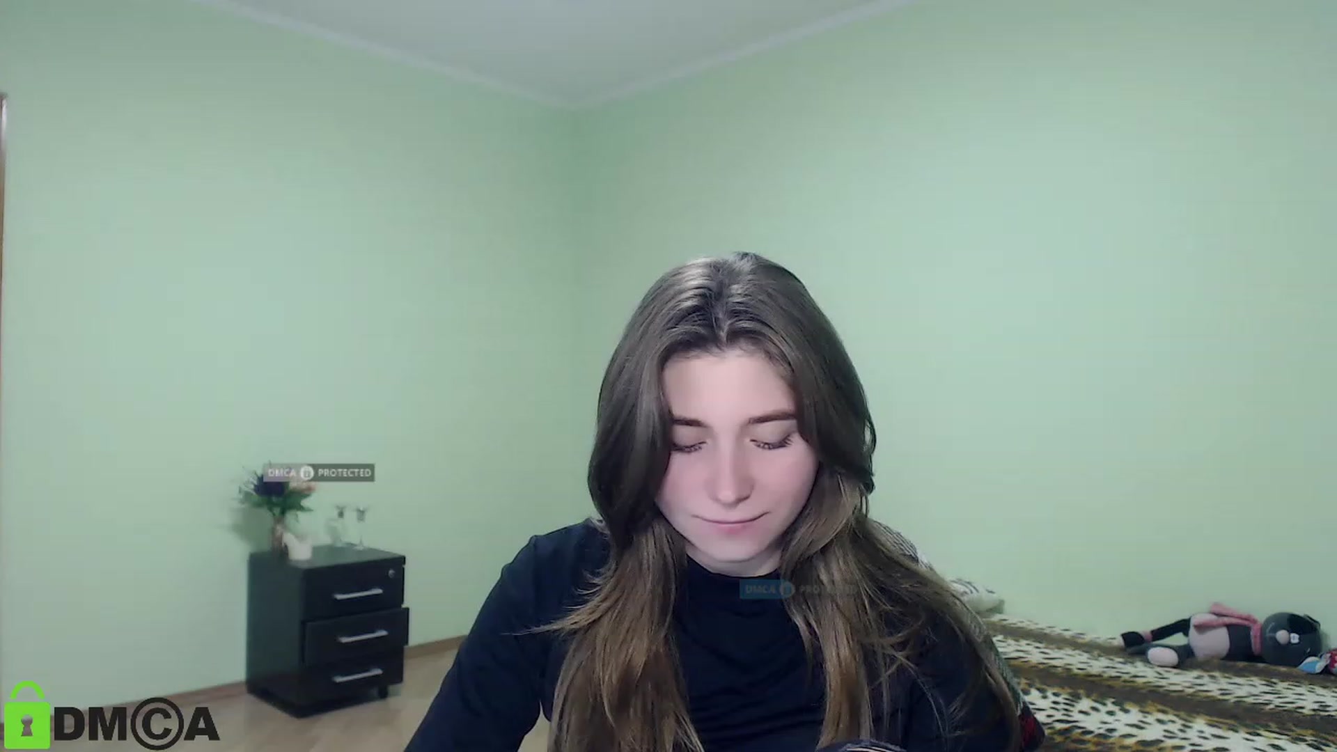 Gallery image thumbnail from MonicaaCute's myfreecams stream on, 10/02/2023, 17:22 image 7 of 20
