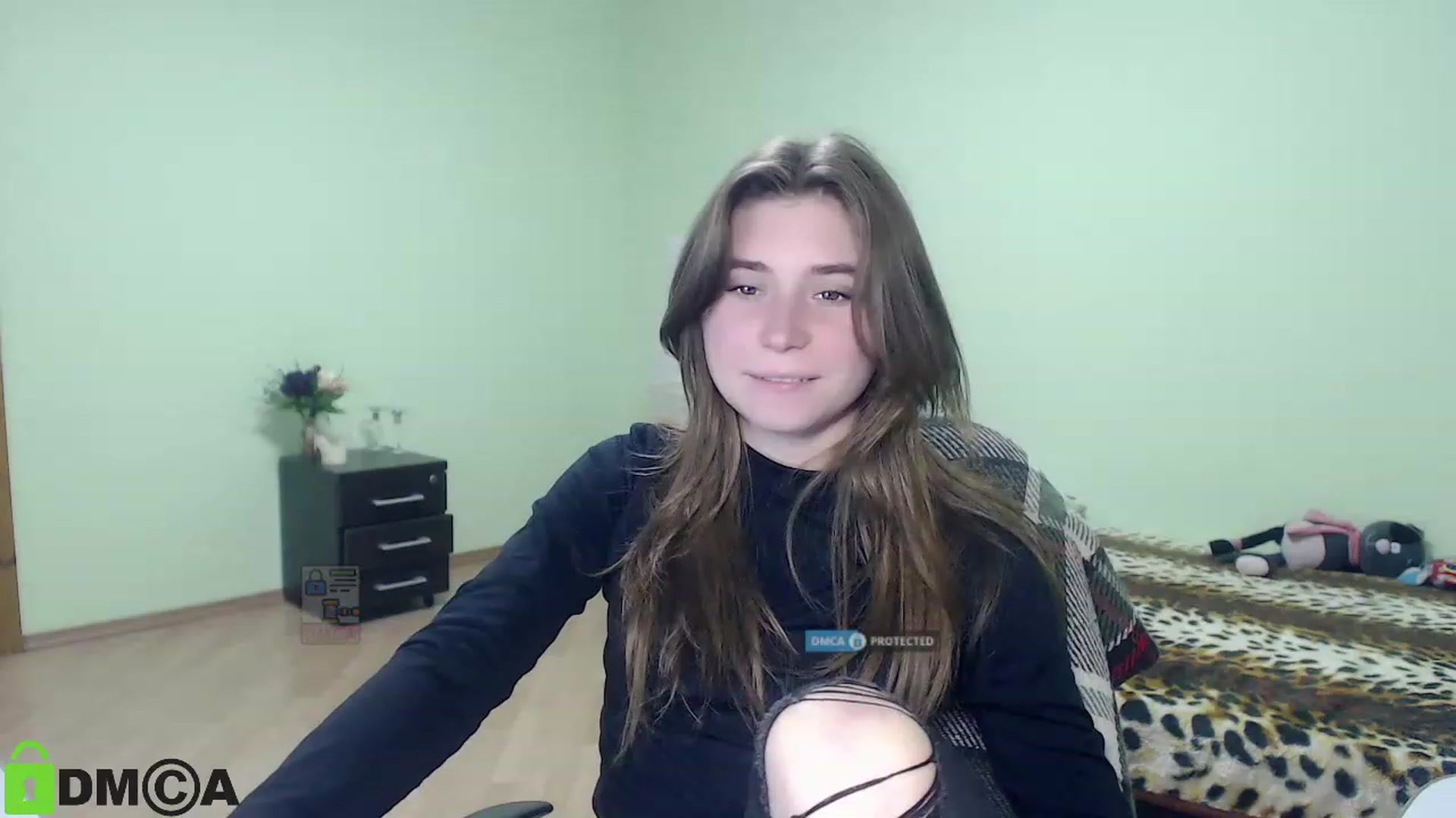 Gallery image thumbnail from MonicaaCute's myfreecams stream on, 10/02/2023, 17:22 image 13 of 20