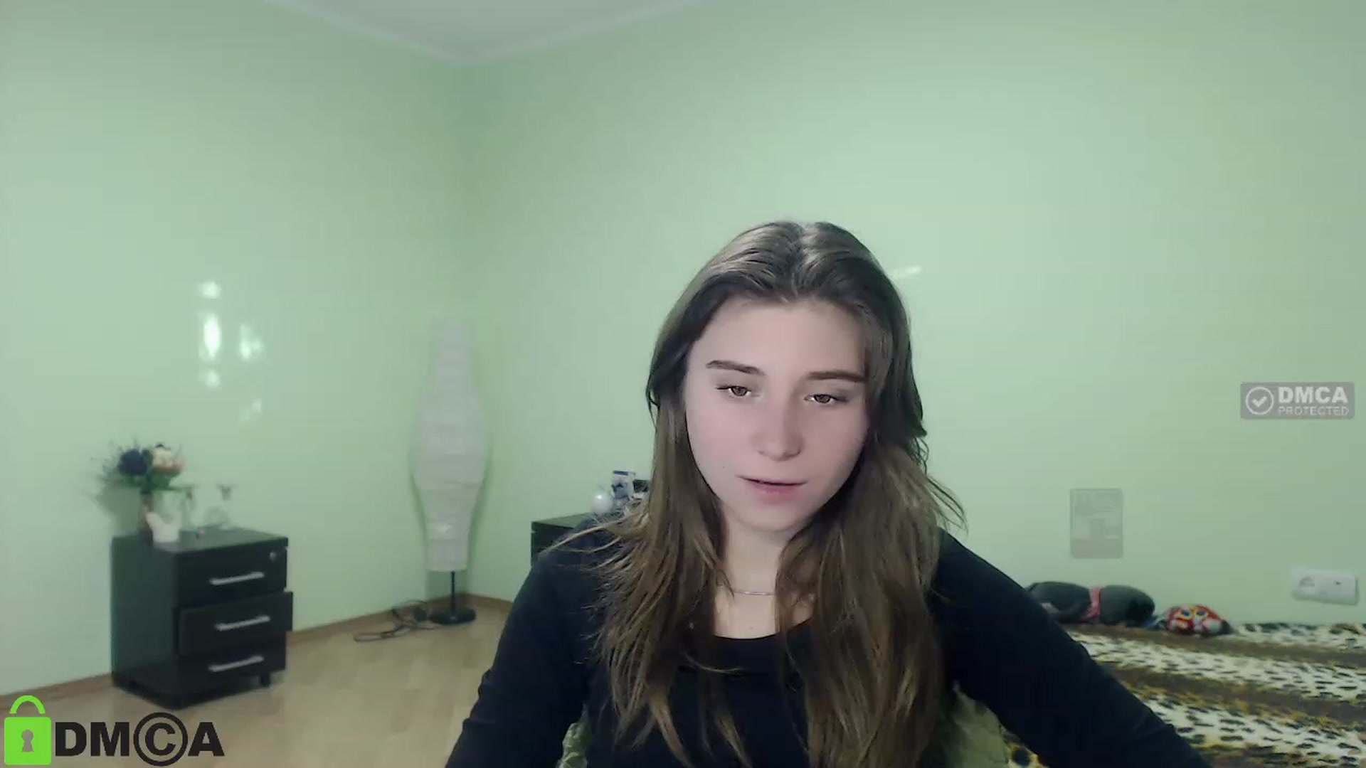 Gallery image thumbnail from MonicaaCute's myfreecams stream on, 10/05/2023, 15:31 image 6 of 20