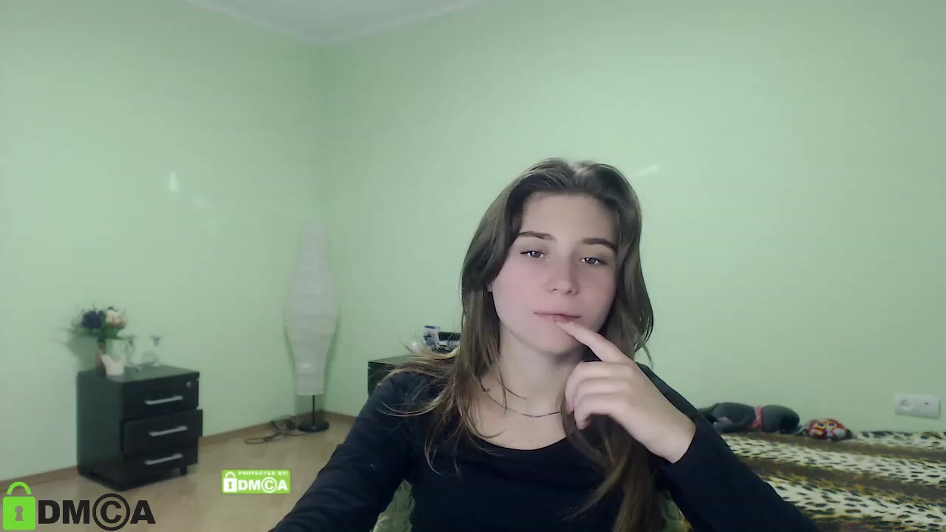 Gallery image thumbnail from MonicaaCute's myfreecams stream on, 10/05/2023, 15:31 image 9 of 20