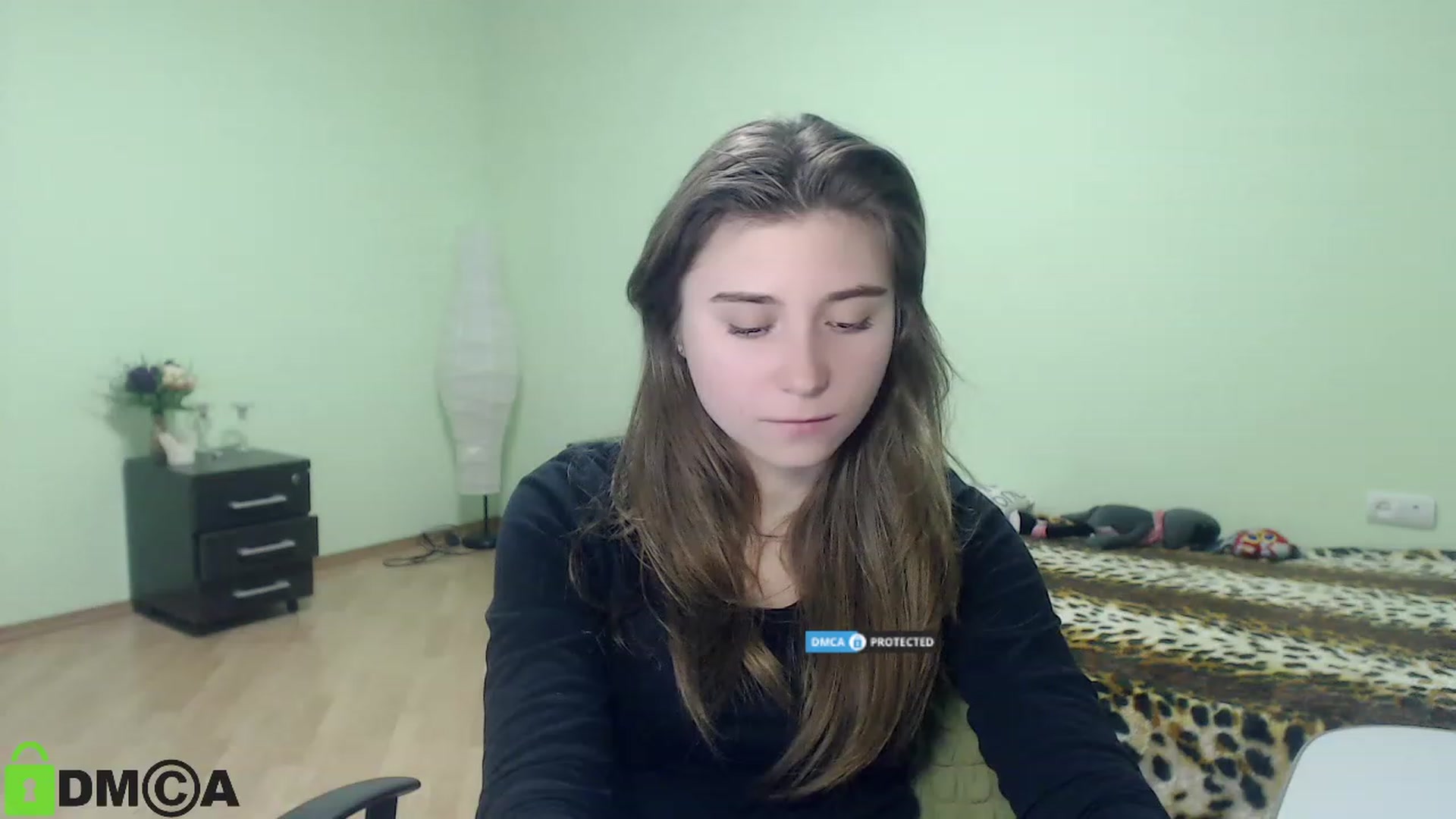 Gallery image thumbnail from MonicaaCute's myfreecams stream on, 10/05/2023, 15:31 image 16 of 20