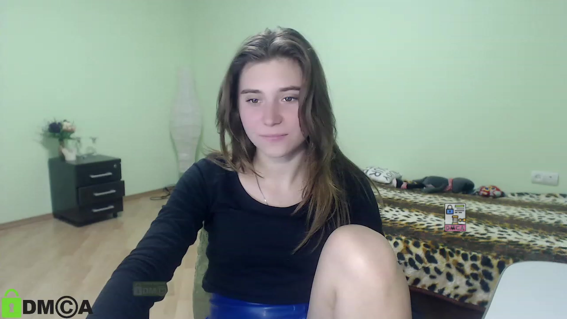 Gallery image thumbnail from MonicaaCute's myfreecams stream on, 10/05/2023, 17:34 image 14 of 20