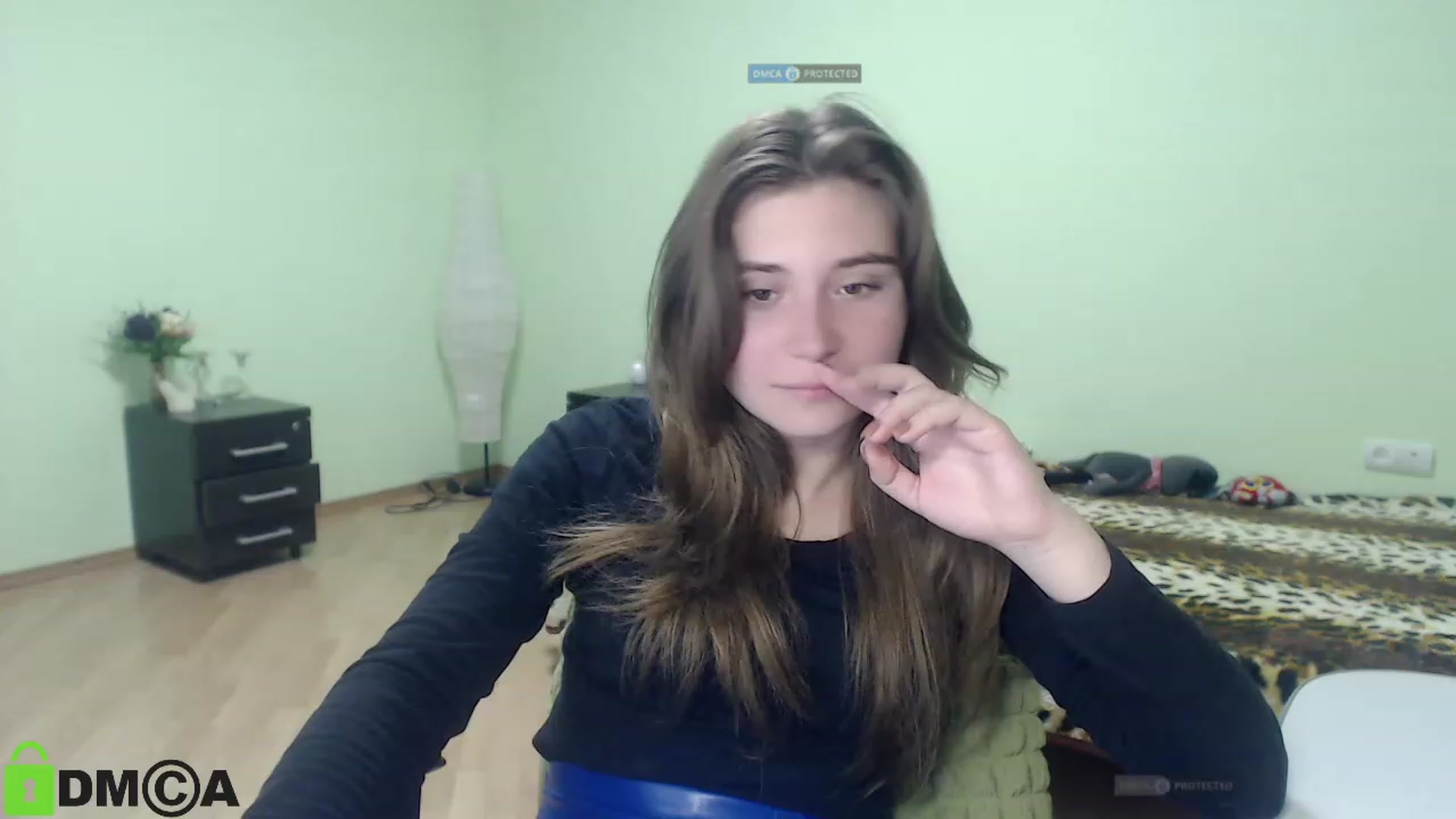 Gallery image thumbnail from MonicaaCute's myfreecams stream on, 10/05/2023, 17:34 image 6 of 20
