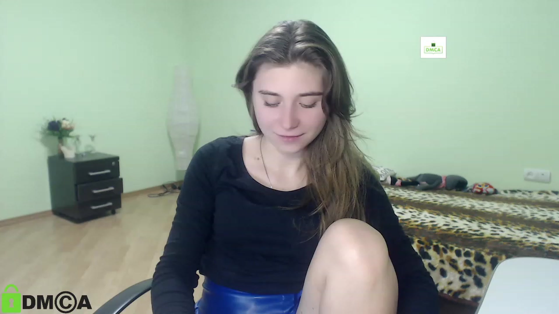 Gallery image thumbnail from MonicaaCute's myfreecams stream on, 10/05/2023, 17:34 image 16 of 20