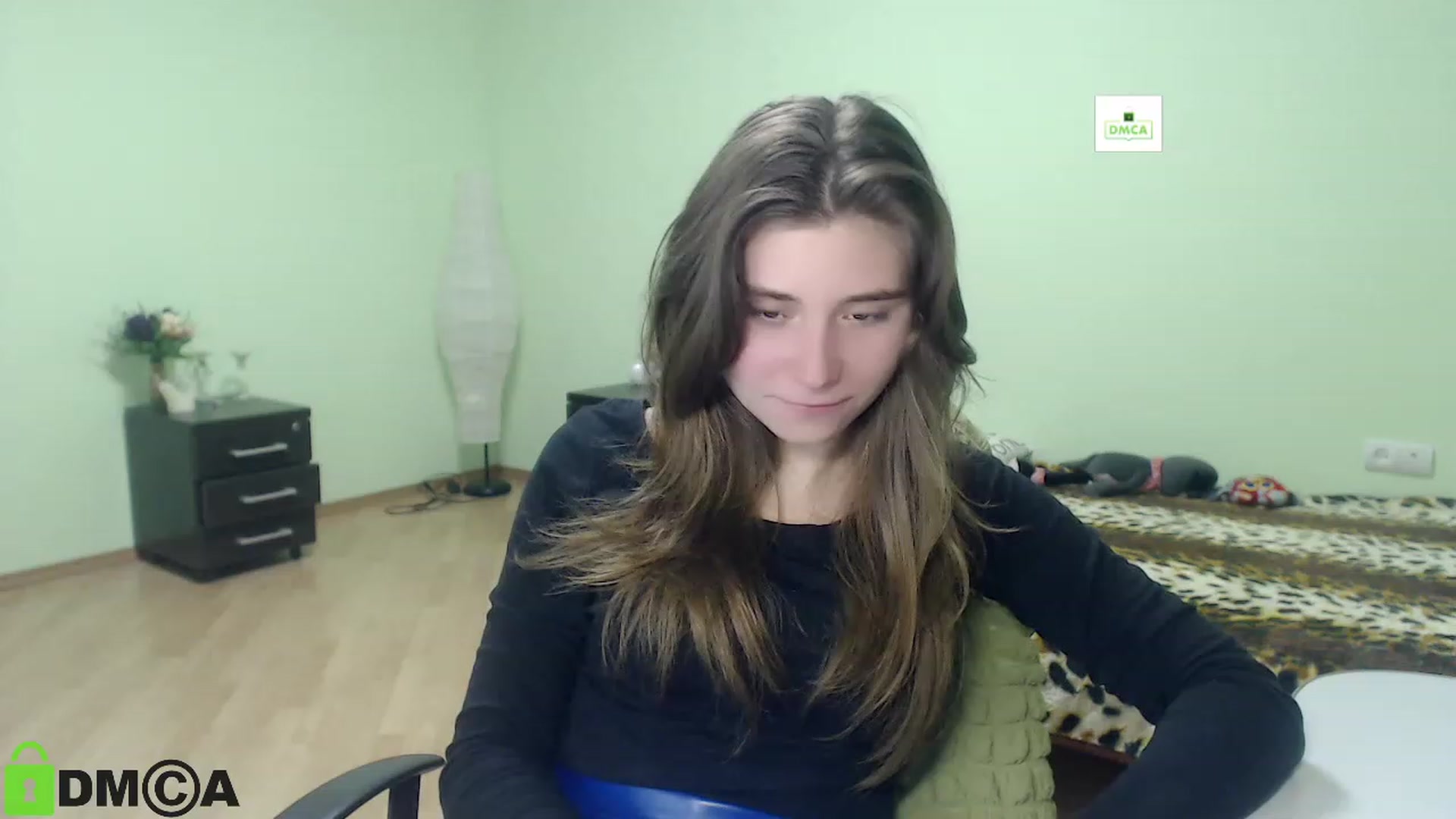Gallery image thumbnail from MonicaaCute's myfreecams stream on, 10/05/2023, 17:34 image 5 of 20