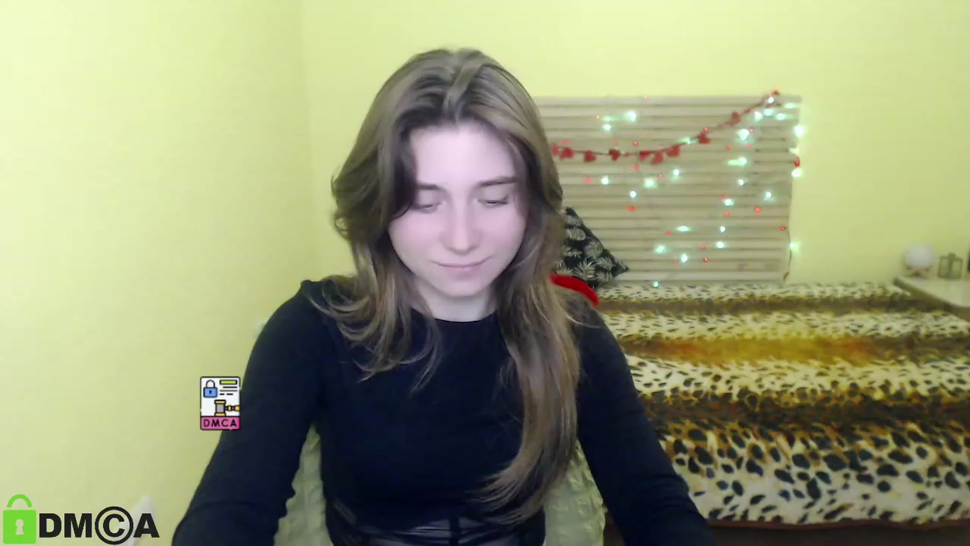 Gallery image thumbnail from MonicaaCute's myfreecams stream on, 10/06/2023, 13:05 image 11 of 20