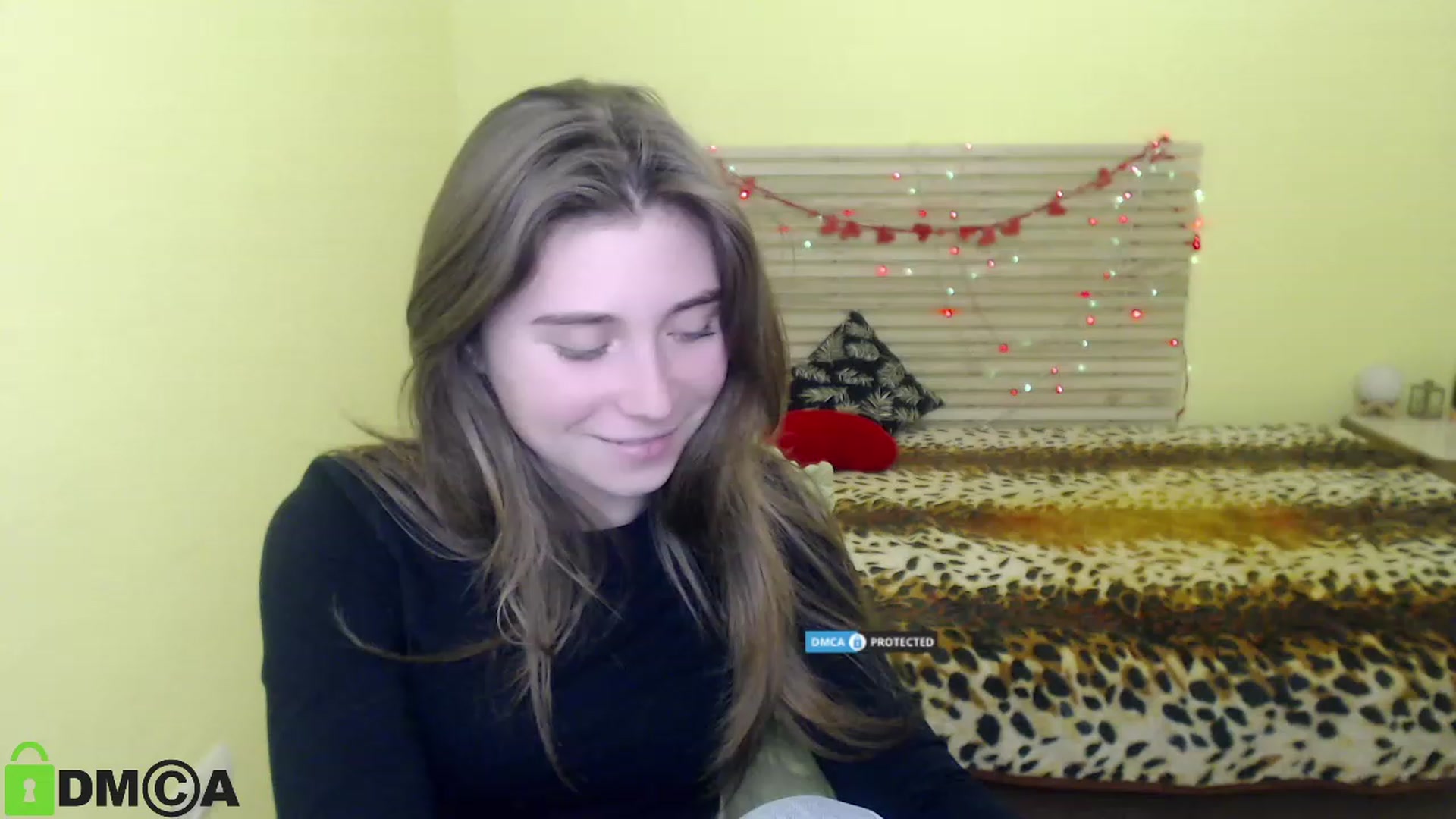 Gallery image thumbnail from MonicaaCute's myfreecams stream on, 10/06/2023, 13:05 image 16 of 20
