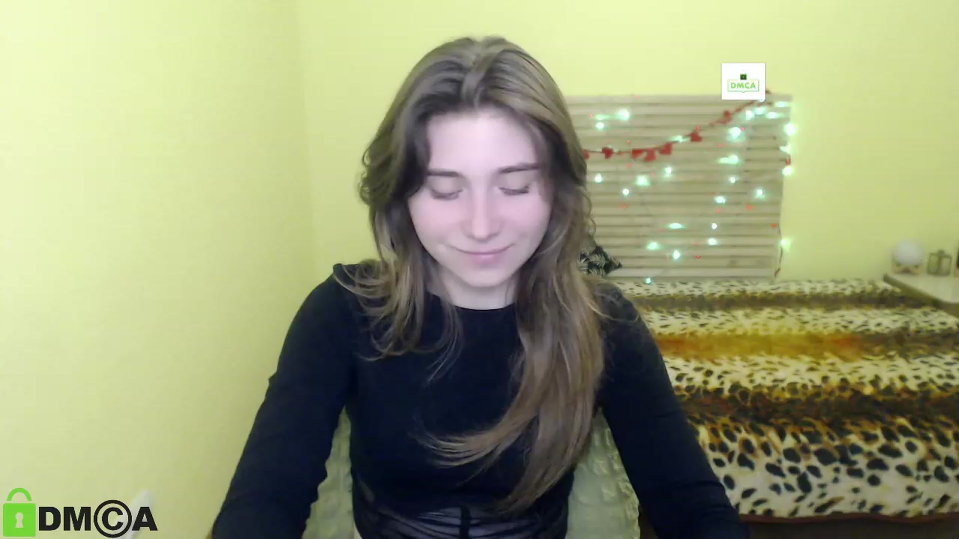 Gallery image thumbnail from MonicaaCute's myfreecams stream on, 10/06/2023, 13:05 image 9 of 20