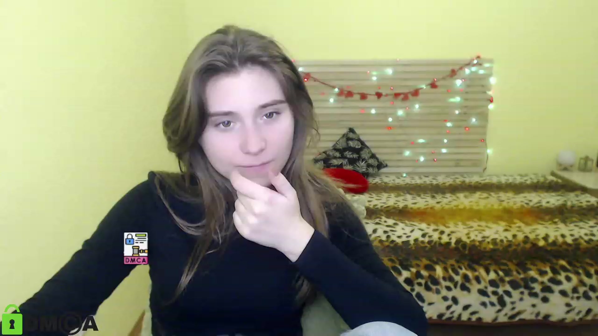Gallery image thumbnail from MonicaaCute's myfreecams stream on, 10/06/2023, 13:05 image 12 of 20