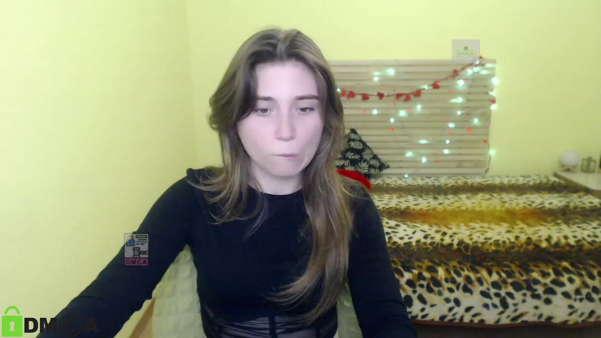 Gallery image thumbnail from MonicaaCute's myfreecams stream on, 10/06/2023, 13:05 image 10 of 20