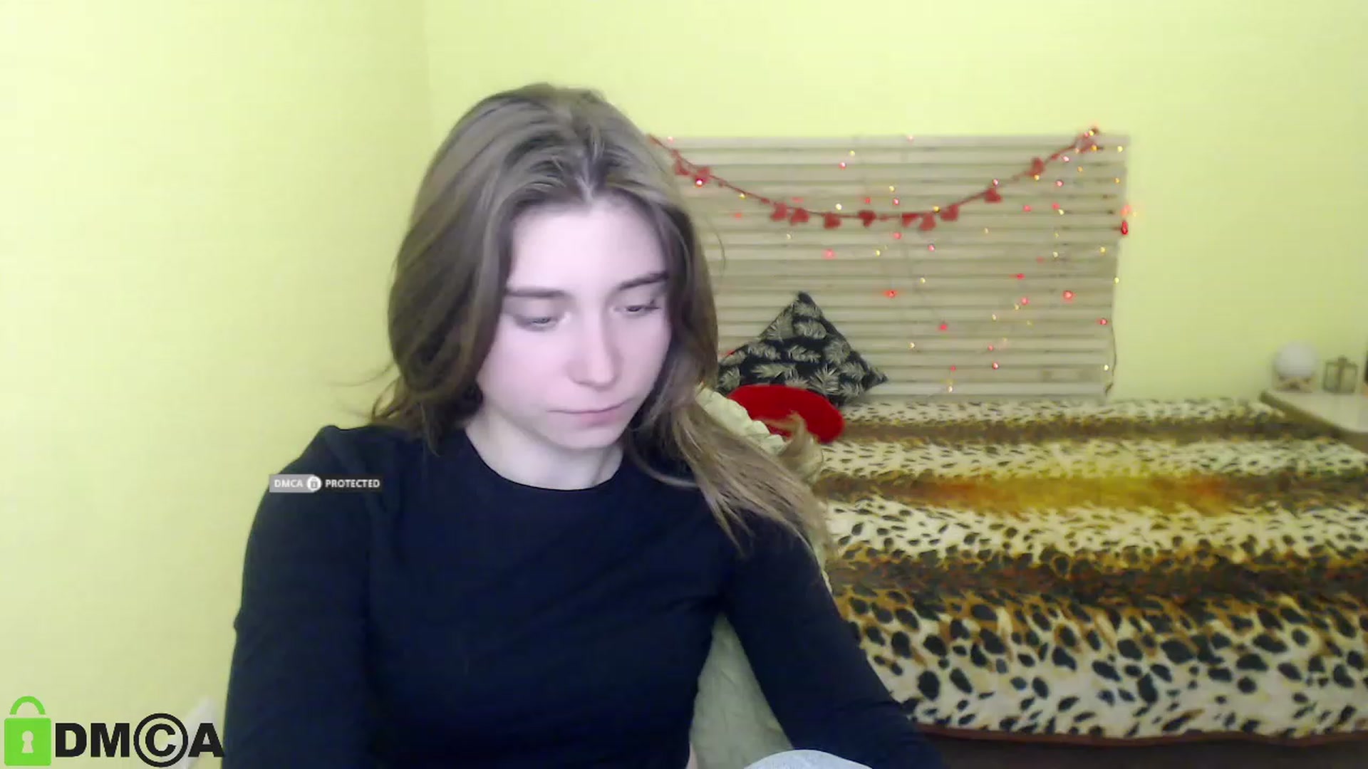 Gallery image thumbnail from MonicaaCute's myfreecams stream on, 10/06/2023, 13:05 image 19 of 20