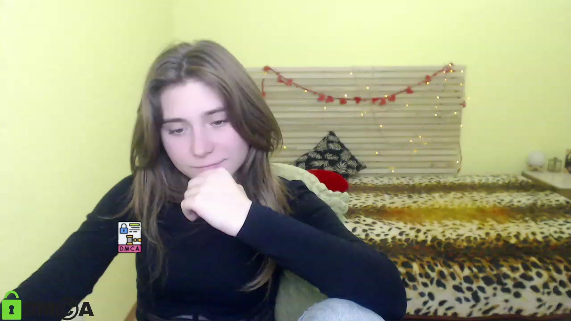 Gallery image thumbnail from MonicaaCute's myfreecams stream on, 10/06/2023, 13:34 image 17 of 20