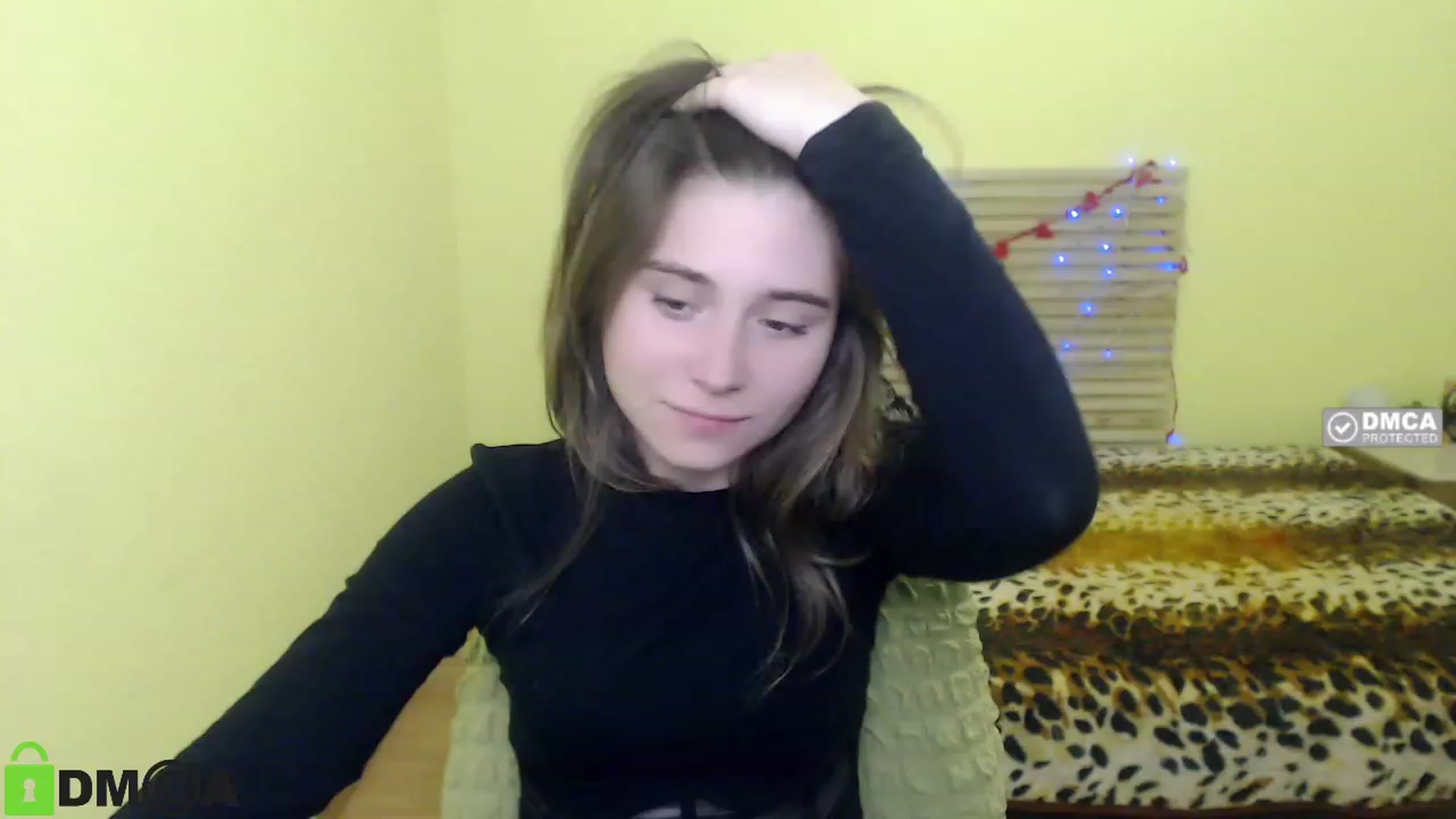 Gallery image thumbnail from MonicaaCute's myfreecams stream on, 10/06/2023, 13:34 image 7 of 20