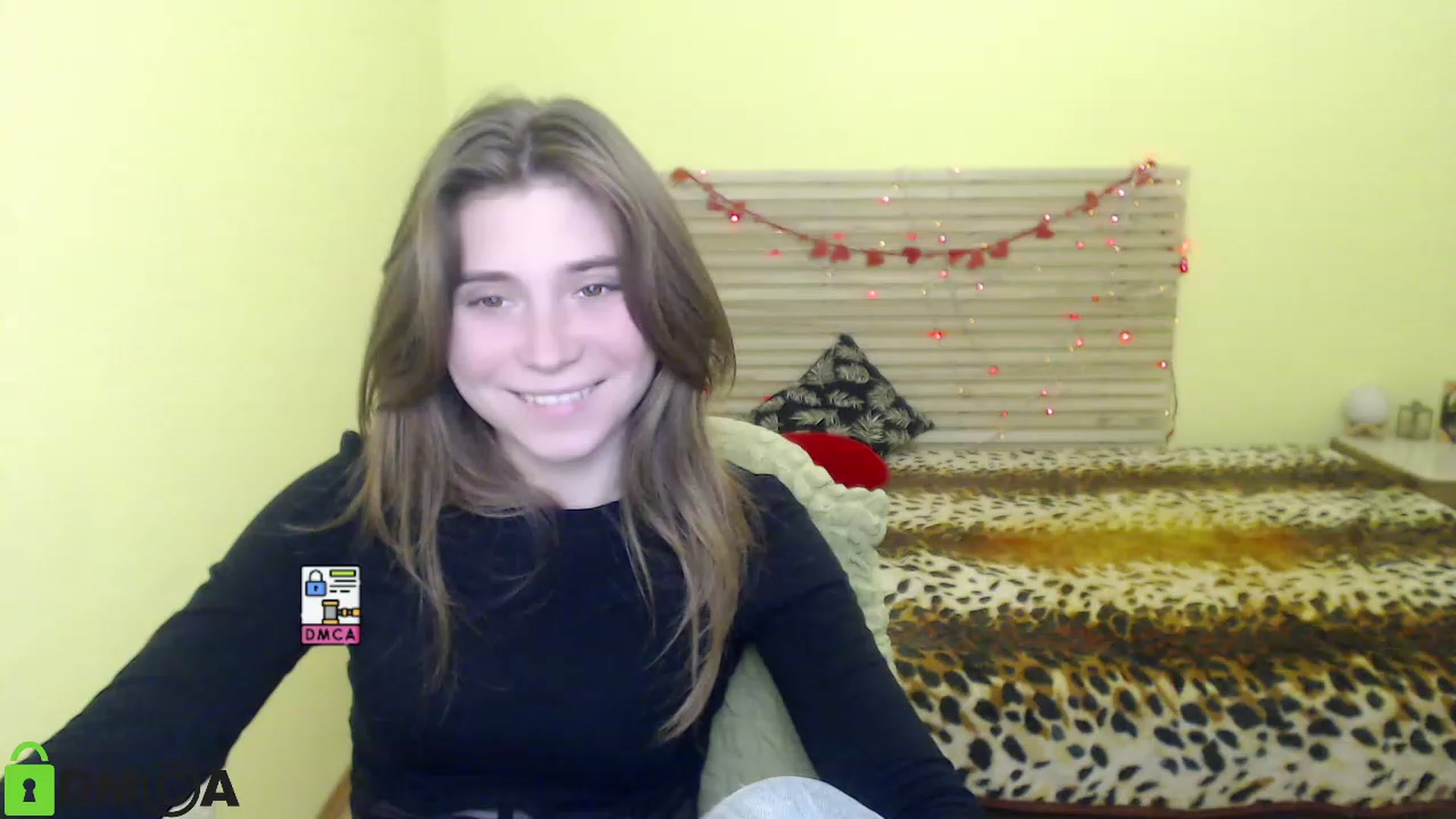 Gallery image thumbnail from MonicaaCute's myfreecams stream on, 10/06/2023, 13:34 image 18 of 20