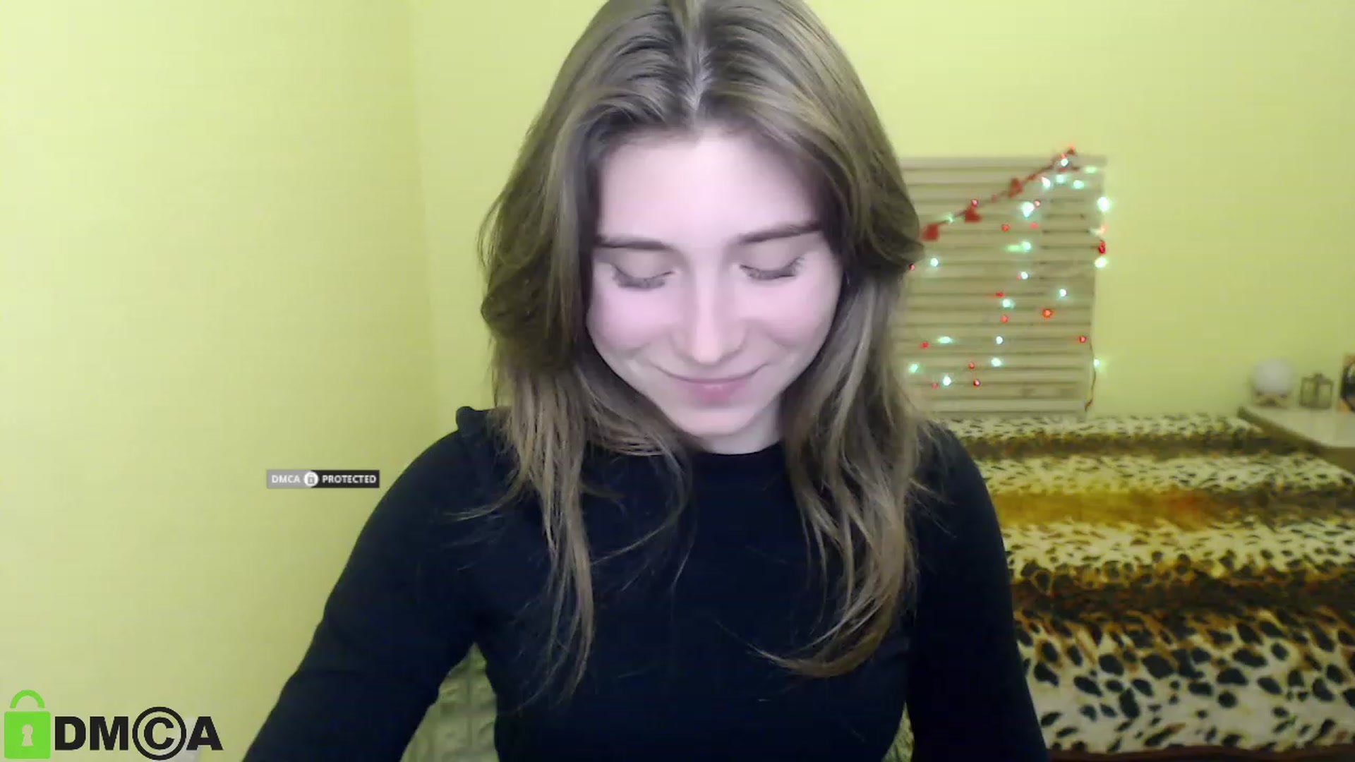 Gallery image thumbnail from MonicaaCute's myfreecams stream on, 10/06/2023, 13:34 image 10 of 20