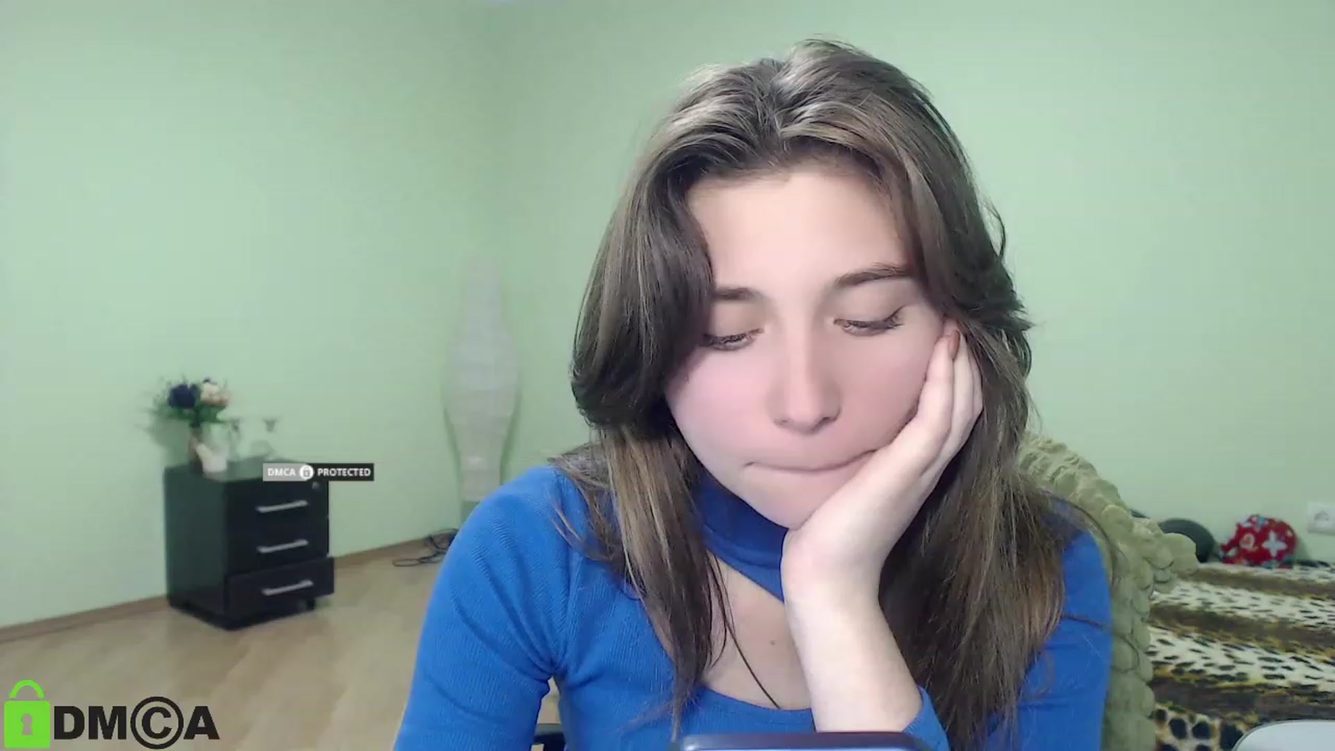 Gallery image thumbnail from MonicaaCute's myfreecams stream on, 10/09/2023, 12:58 image 17 of 20