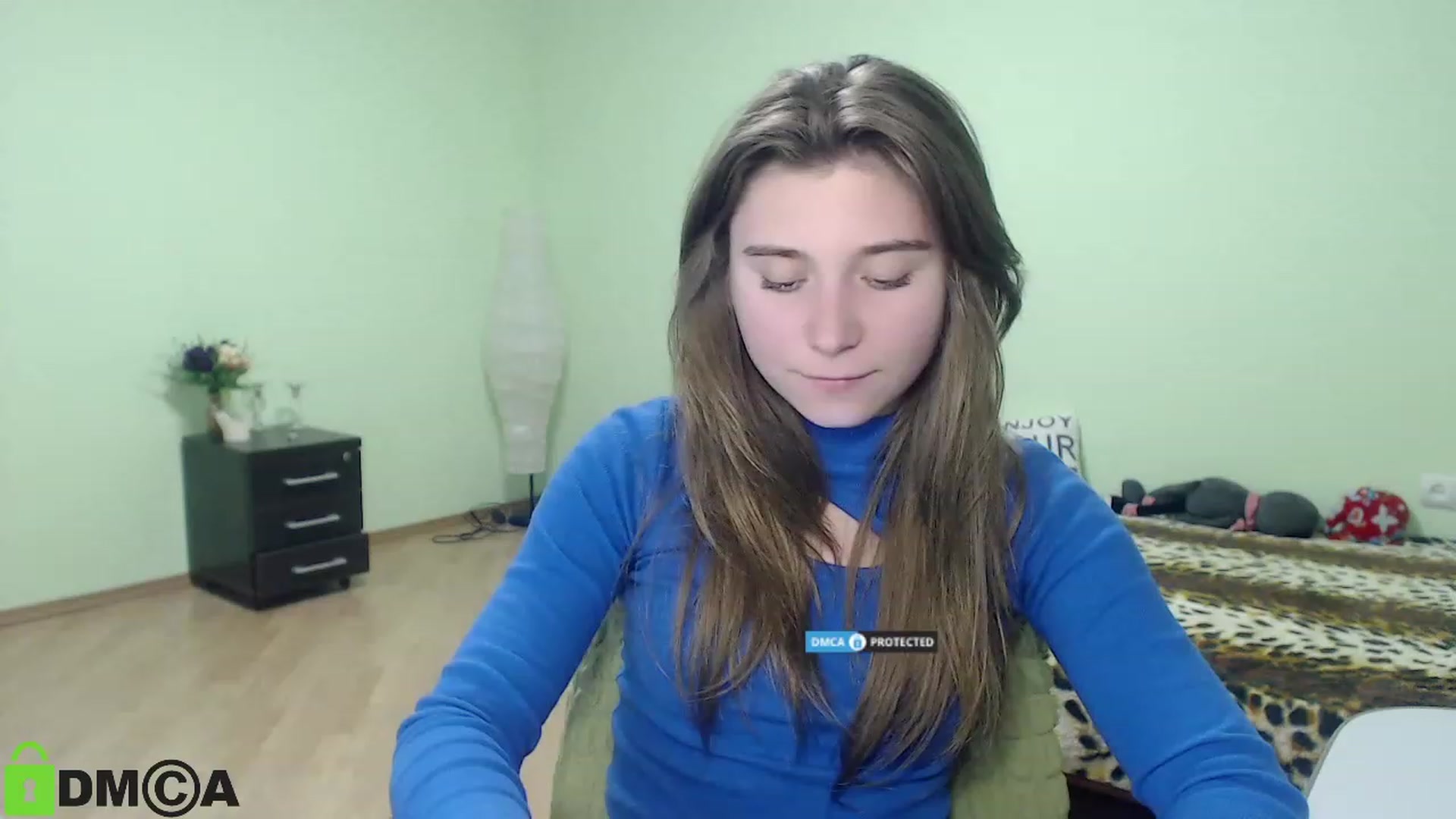 Gallery image thumbnail from MonicaaCute's myfreecams stream on, 10/09/2023, 14:01 image 16 of 20