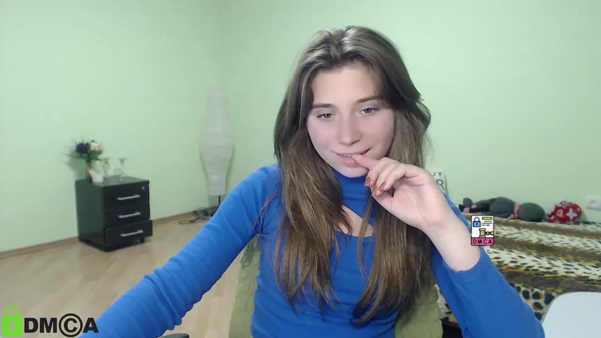 Gallery image thumbnail from MonicaaCute's myfreecams stream on, 10/09/2023, 14:01 image 13 of 20