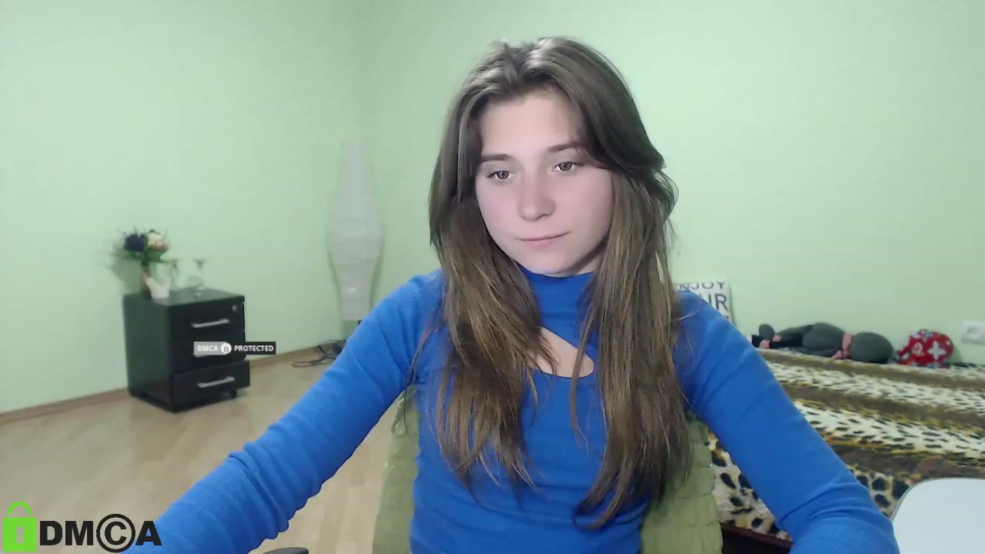 Gallery image thumbnail from MonicaaCute's myfreecams stream on, 10/09/2023, 14:01 image 15 of 20
