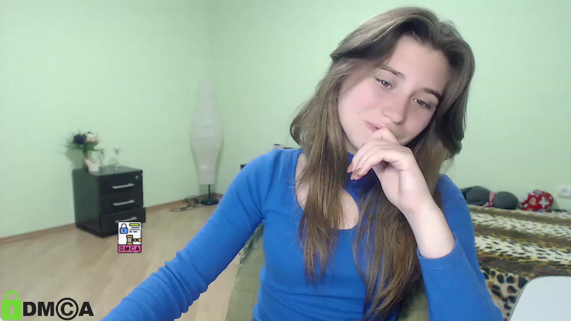 Gallery image thumbnail from MonicaaCute's myfreecams stream on, 10/09/2023, 15:19 image 10 of 20