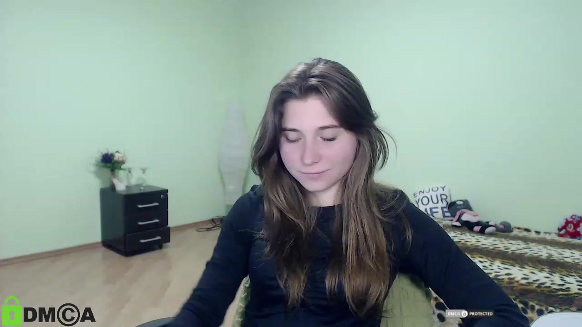 Gallery image thumbnail from MonicaaCute's myfreecams stream on, 10/11/2023, 13:03 image 14 of 20