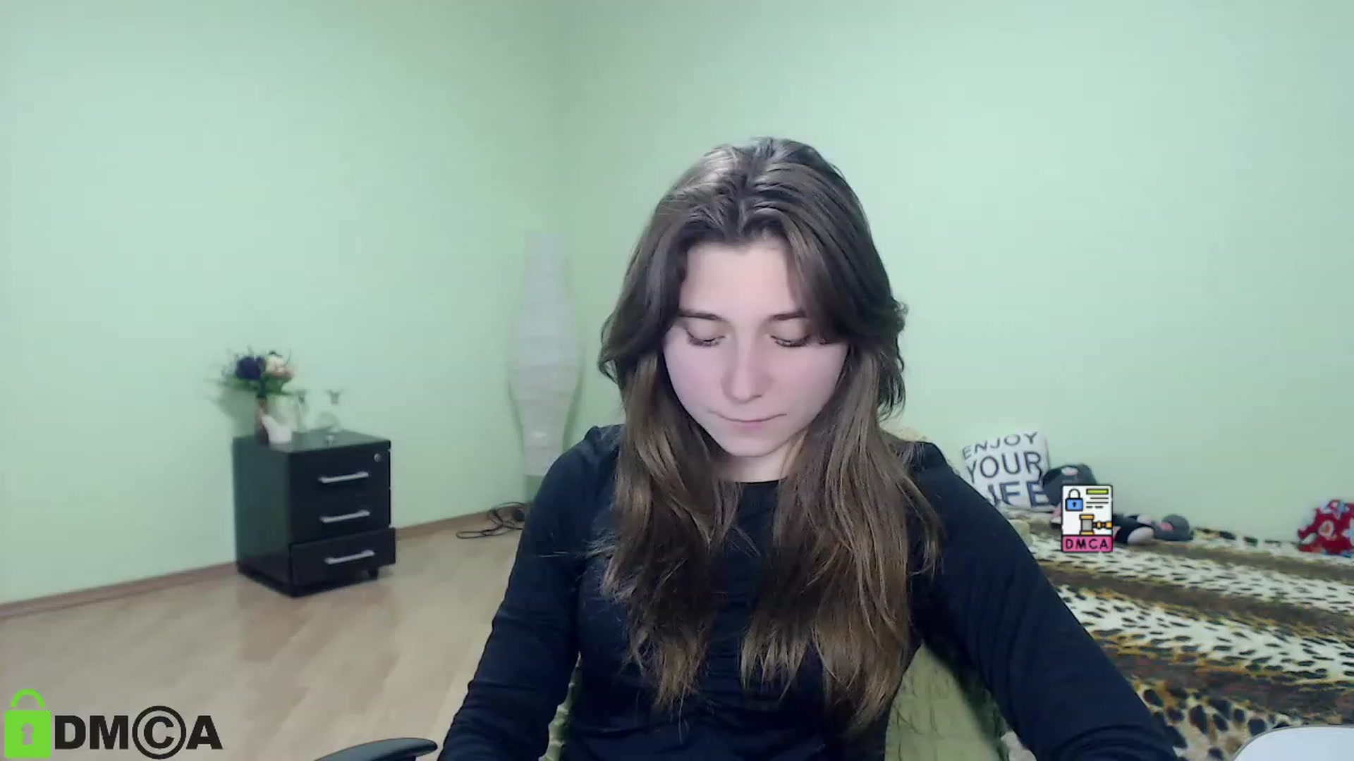 Gallery image thumbnail from MonicaaCute's myfreecams stream on, 10/11/2023, 13:03 image 10 of 20