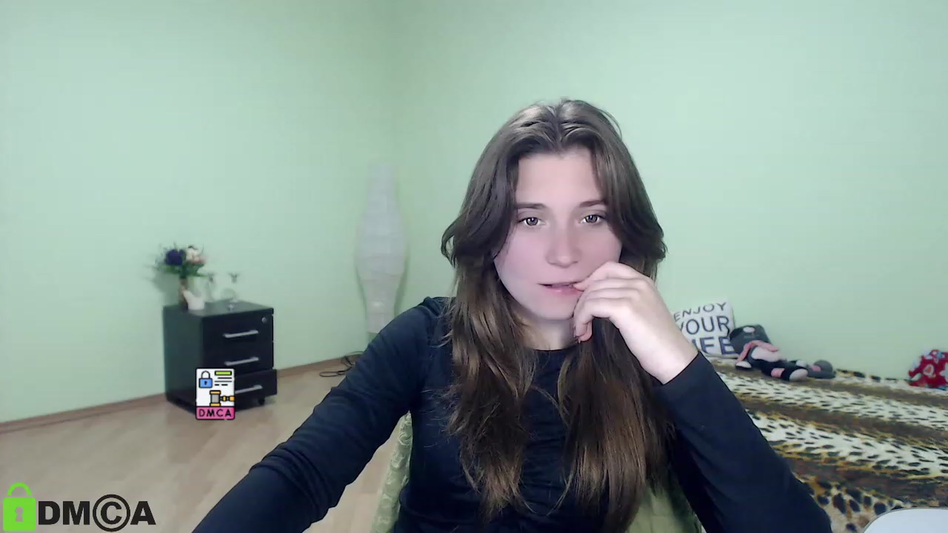 Gallery image thumbnail from MonicaaCute's myfreecams stream on, 10/11/2023, 13:03 image 18 of 20