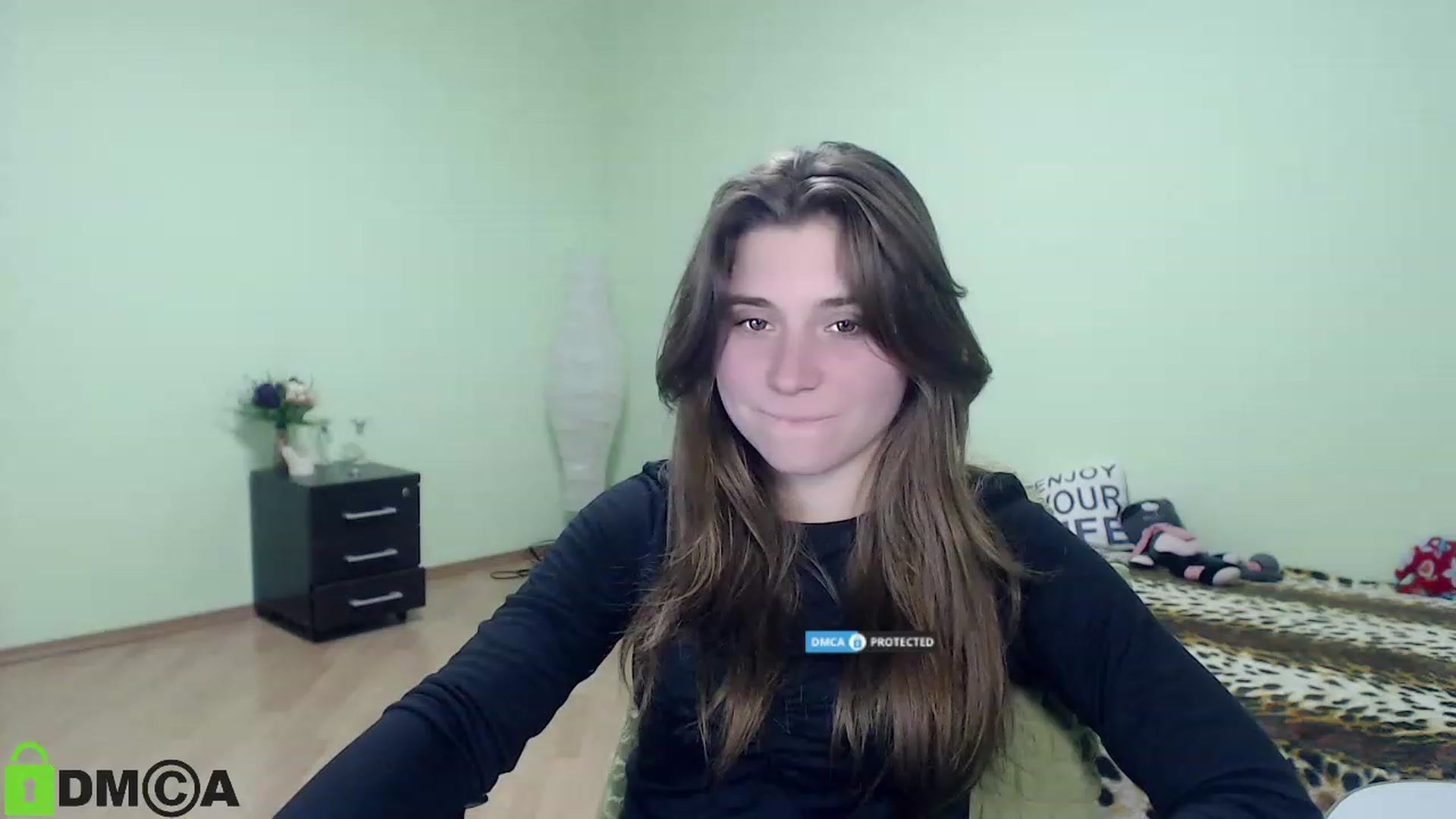 Gallery image thumbnail from MonicaaCute's myfreecams stream on, 10/11/2023, 13:03 image 6 of 20