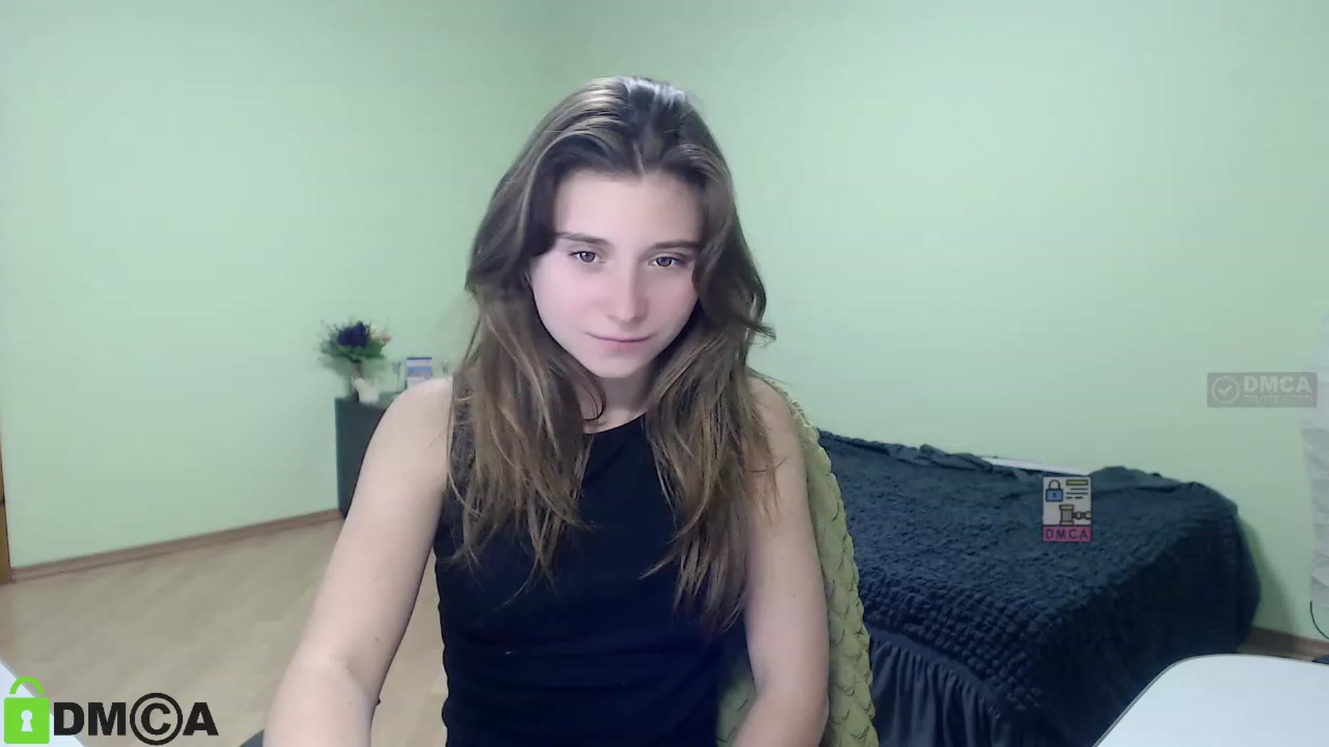 Gallery image thumbnail from MonicaaCute's myfreecams stream on, 10/16/2023, 16:13 image 9 of 20