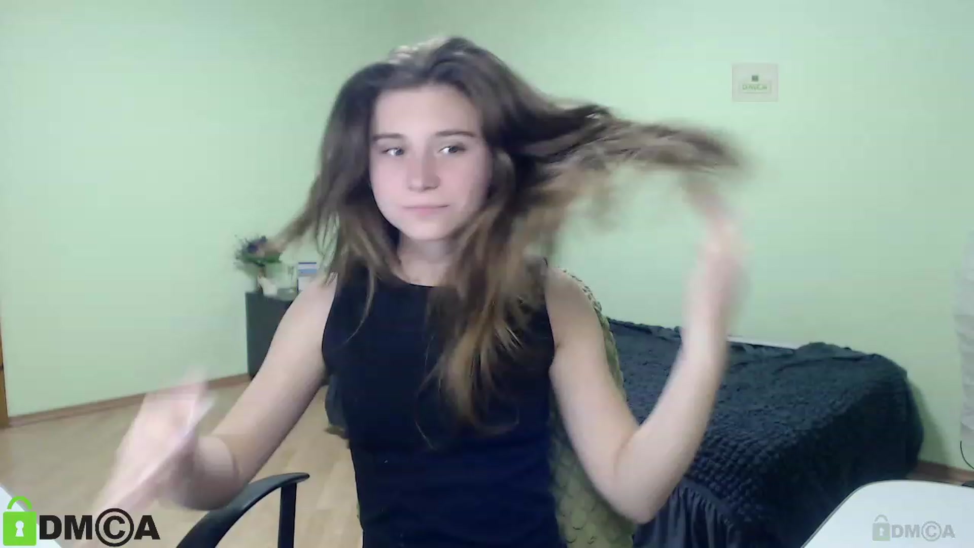 Gallery image thumbnail from MonicaaCute's myfreecams stream on, 10/16/2023, 16:13 image 4 of 20