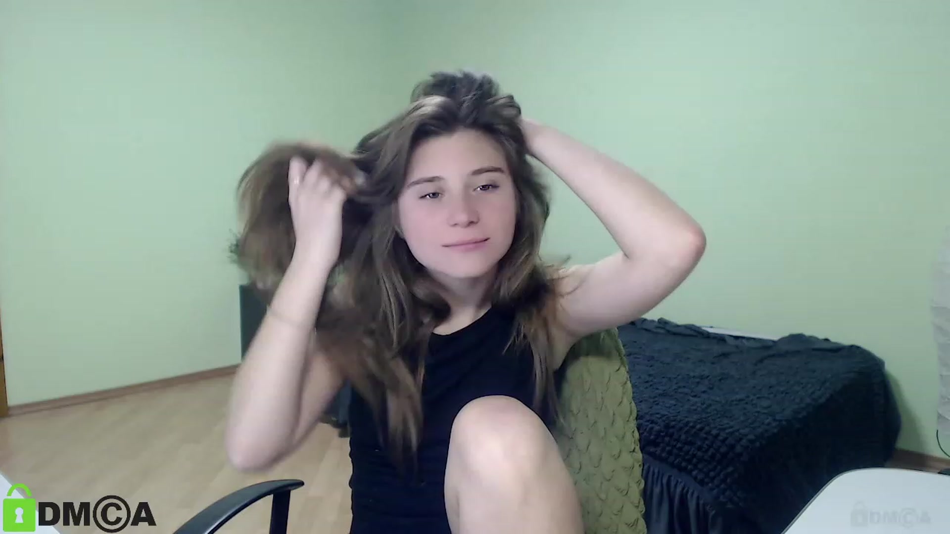 Gallery image thumbnail from MonicaaCute's myfreecams stream on, 10/16/2023, 16:13 image 3 of 20