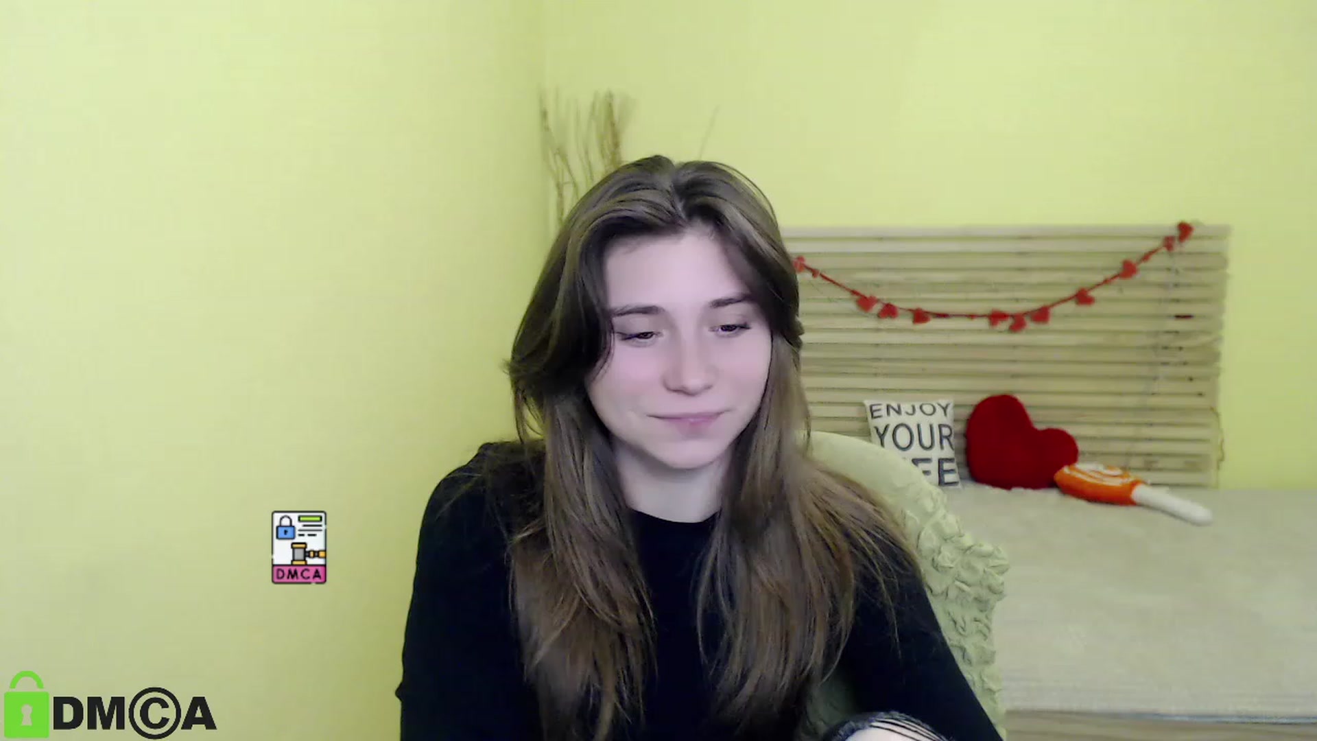 Gallery image thumbnail from MonicaaCute's myfreecams stream on, 10/22/2023, 15:19 image 5 of 20