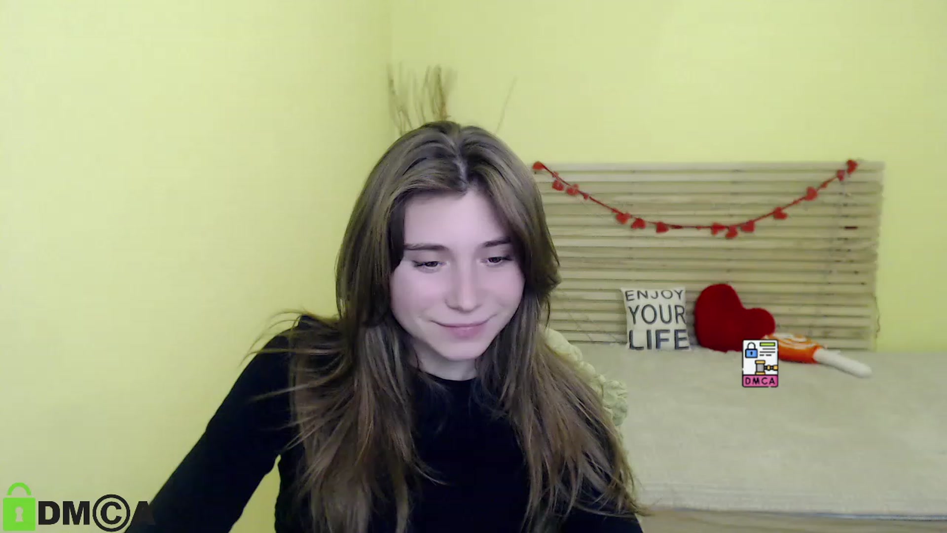 Gallery image thumbnail from MonicaaCute's myfreecams stream on, 10/22/2023, 15:19 image 13 of 20