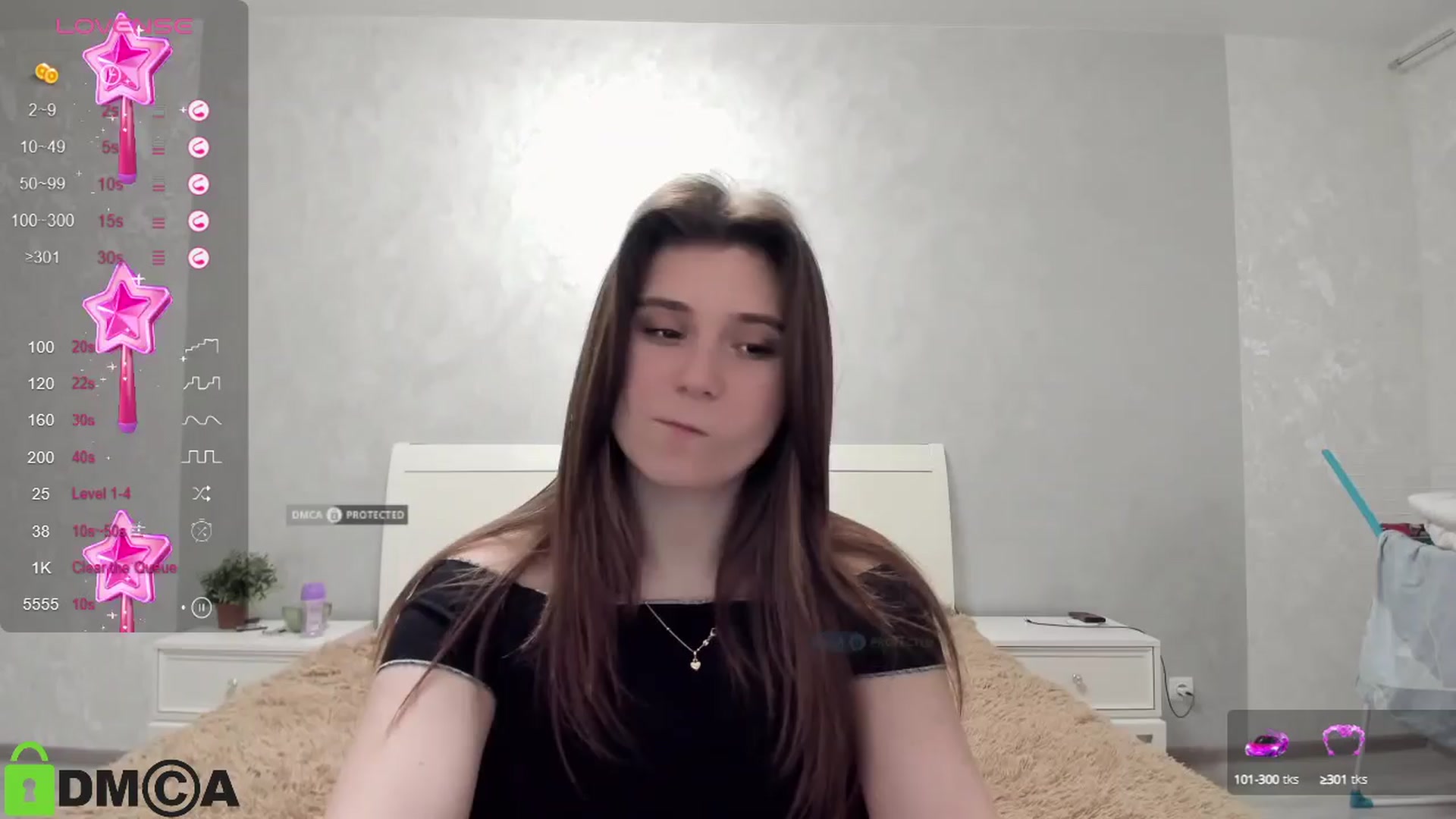 Gallery image thumbnail from MonicaaCute's myfreecams stream on, 03/31/2024, 17:20 image 10 of 20