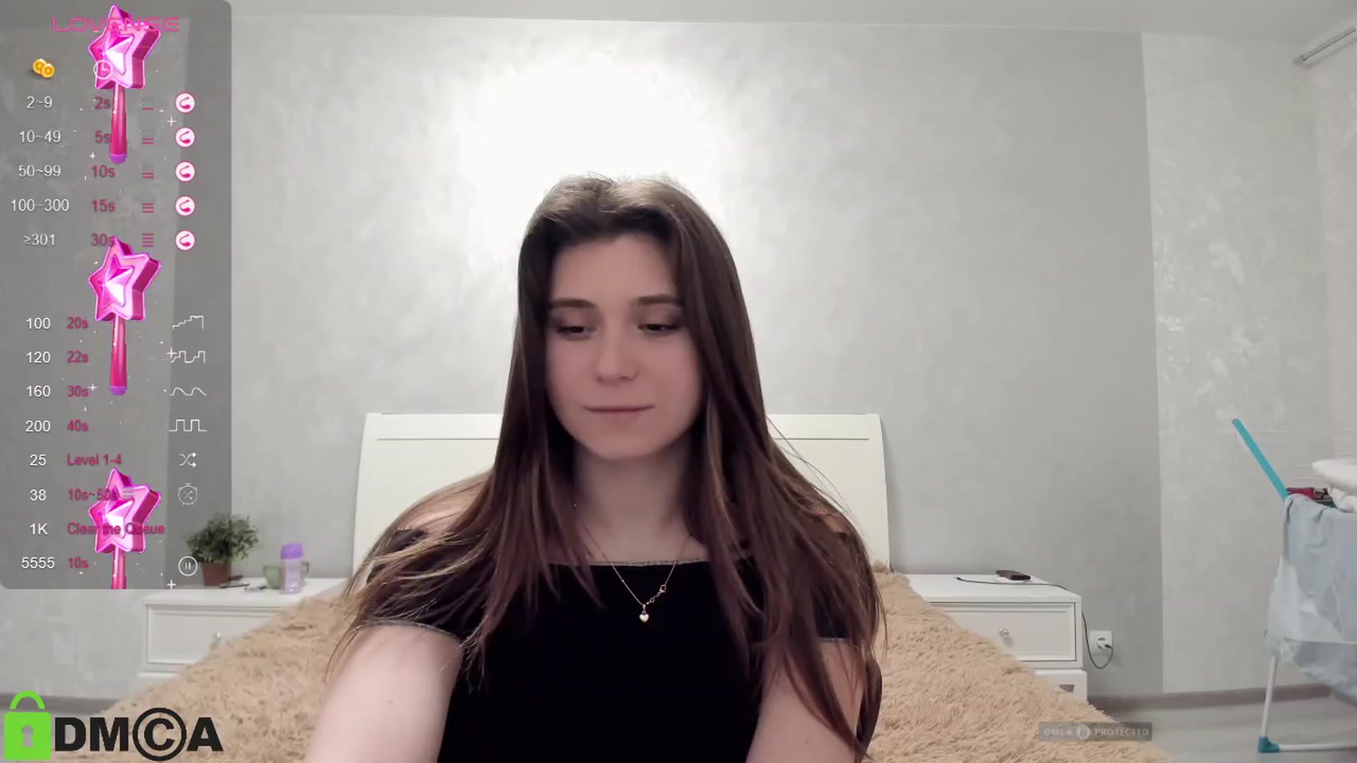 Gallery image thumbnail from MonicaaCute's myfreecams stream on, 03/31/2024, 17:20 image 11 of 20