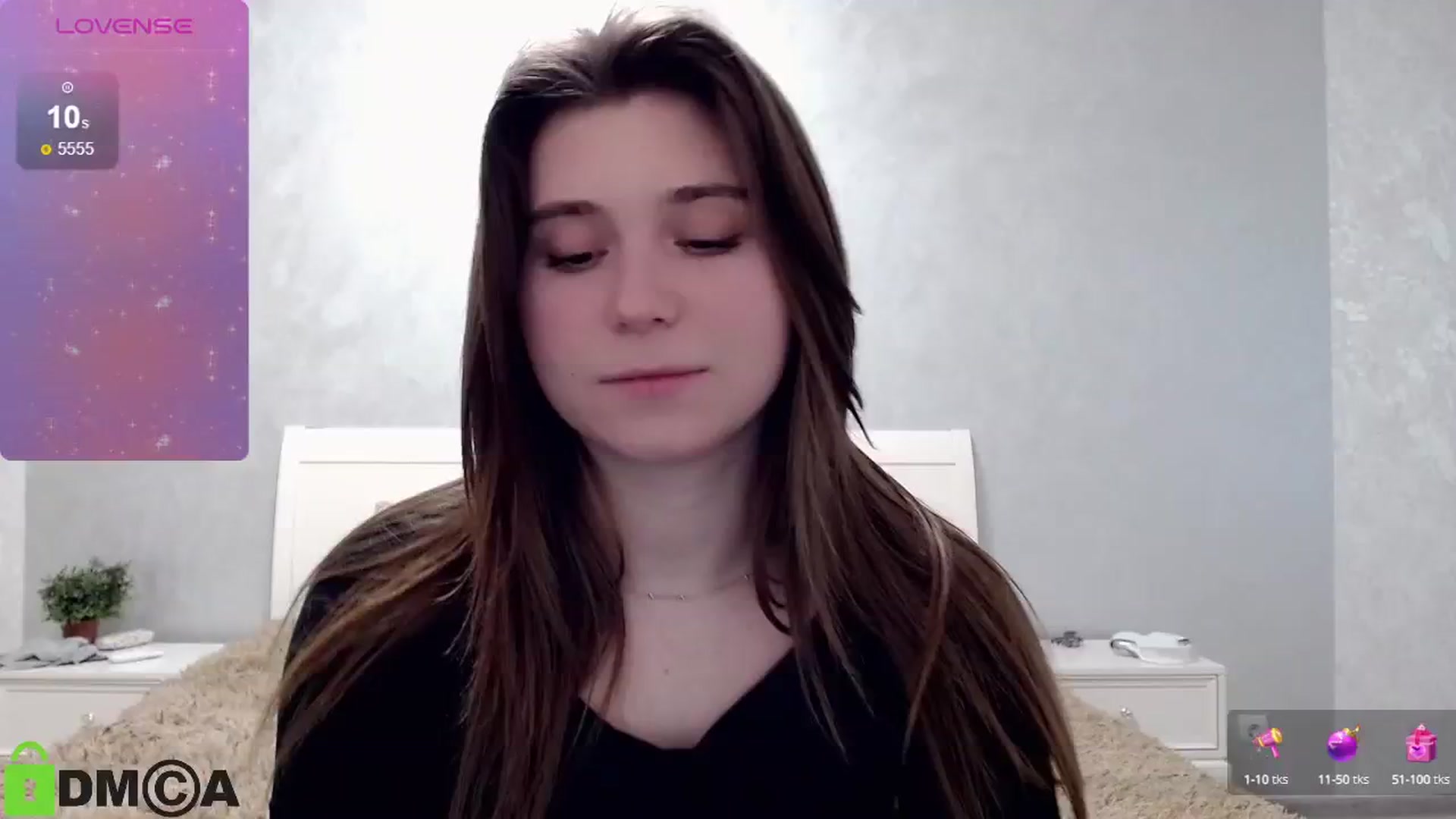 Gallery image thumbnail from MonicaaCute's myfreecams stream on, 04/20/2024, 16:25 image 4 of 20