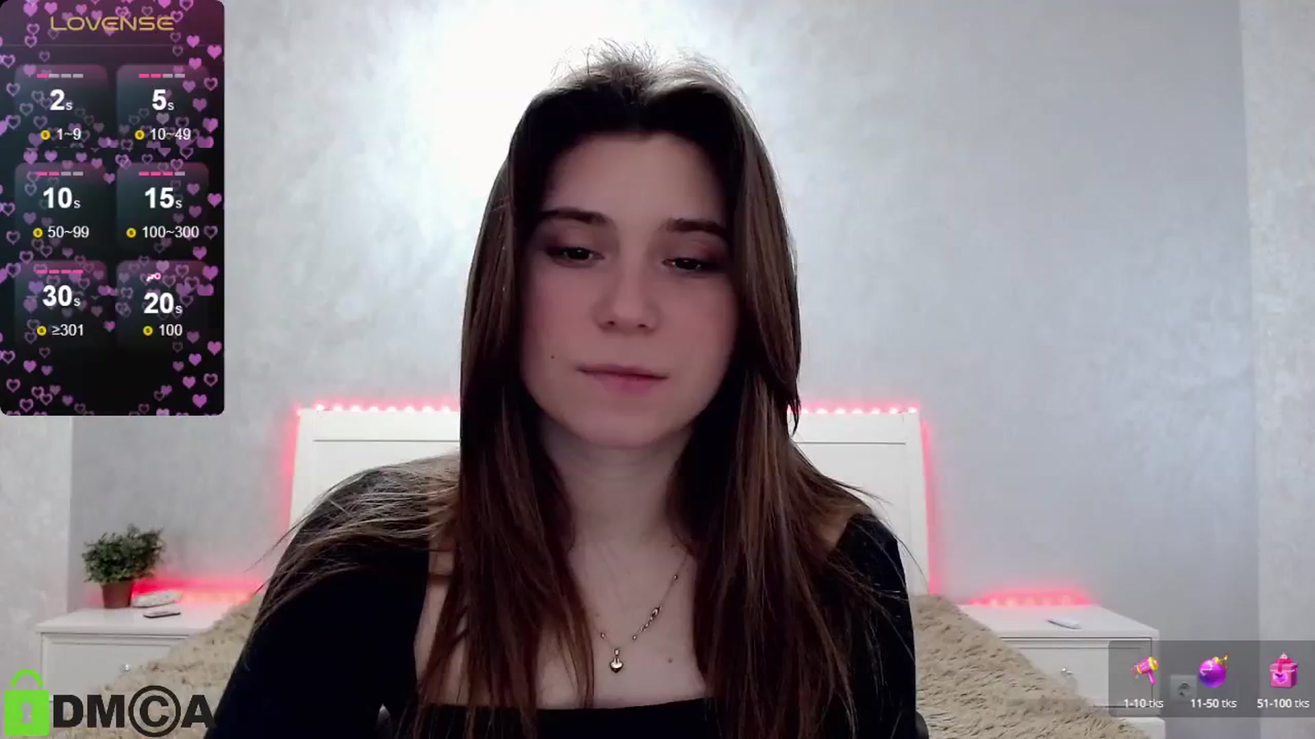 Gallery image thumbnail from MonicaaCute's myfreecams stream on, 04/21/2024, 14:48 image 4 of 20