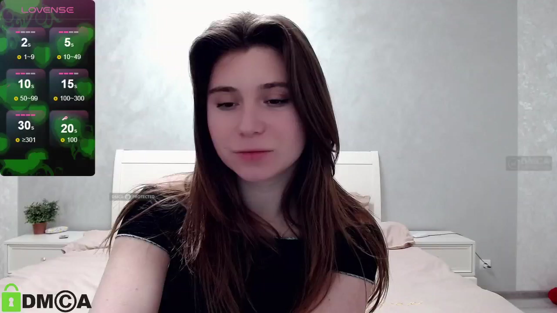 Gallery image thumbnail from MonicaaCute's myfreecams stream on, 04/22/2024, 17:25 image 15 of 20