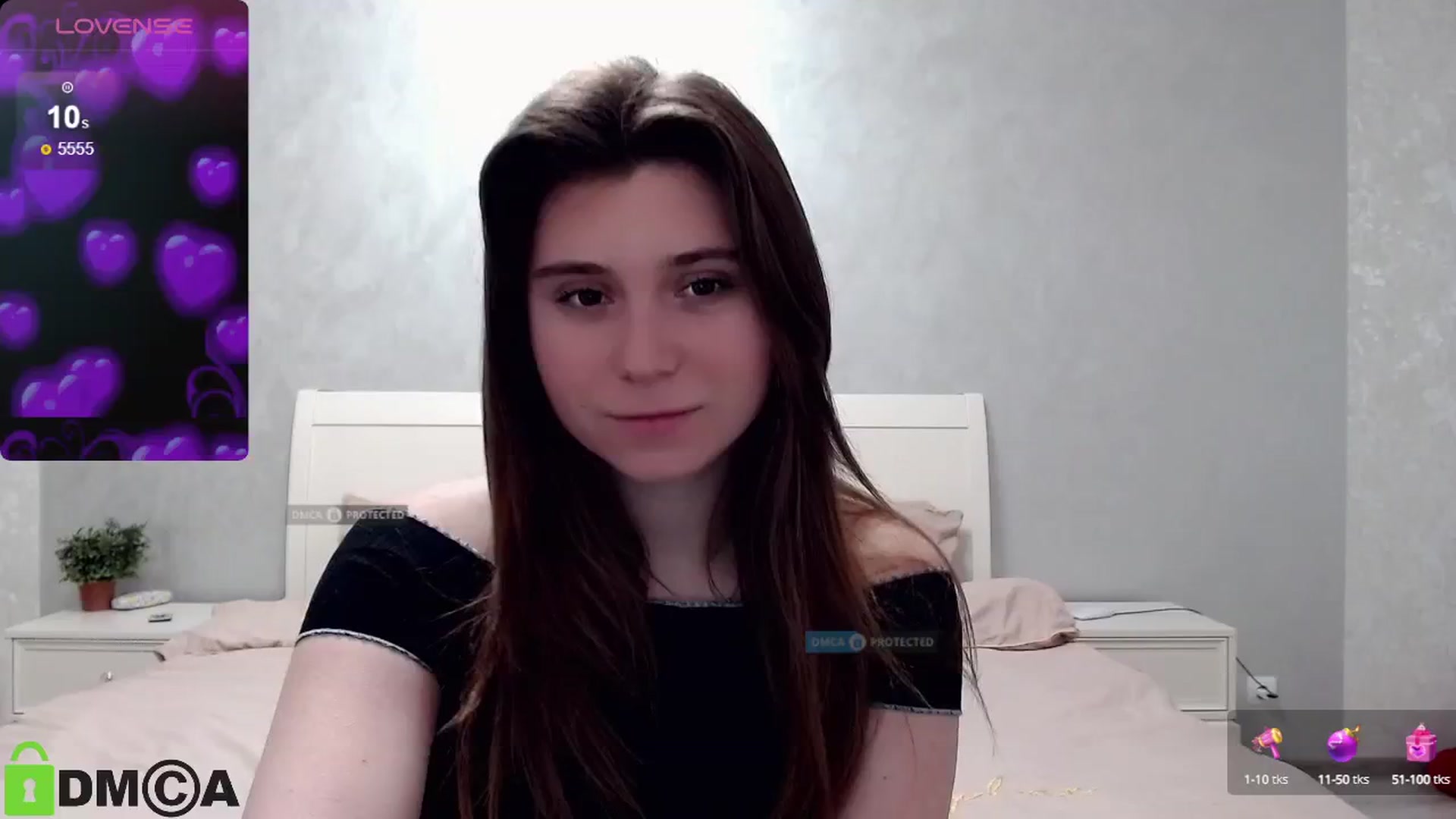 Gallery image thumbnail from MonicaaCute's myfreecams stream on, 04/22/2024, 17:25 image 6 of 20