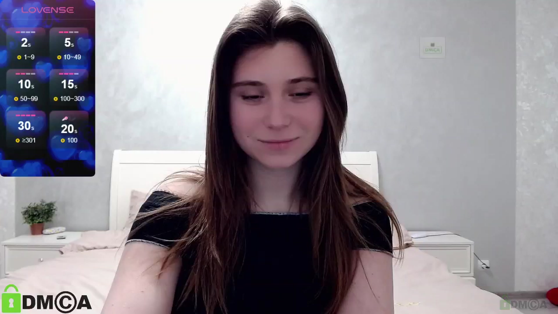 Gallery image thumbnail from MonicaaCute's myfreecams stream on, 04/22/2024, 17:25 image 9 of 20
