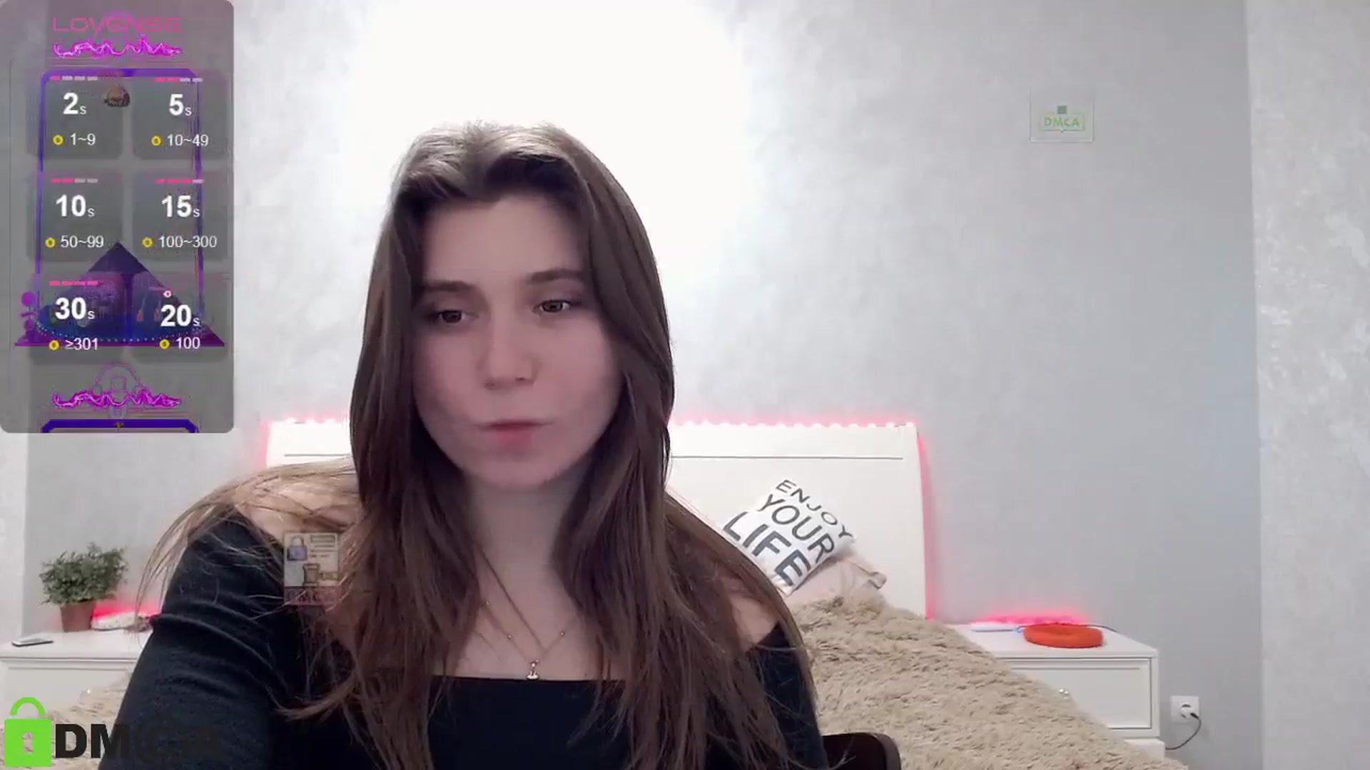 Gallery image thumbnail from MonicaaCute's myfreecams stream on, 04/25/2024, 15:47 image 11 of 20
