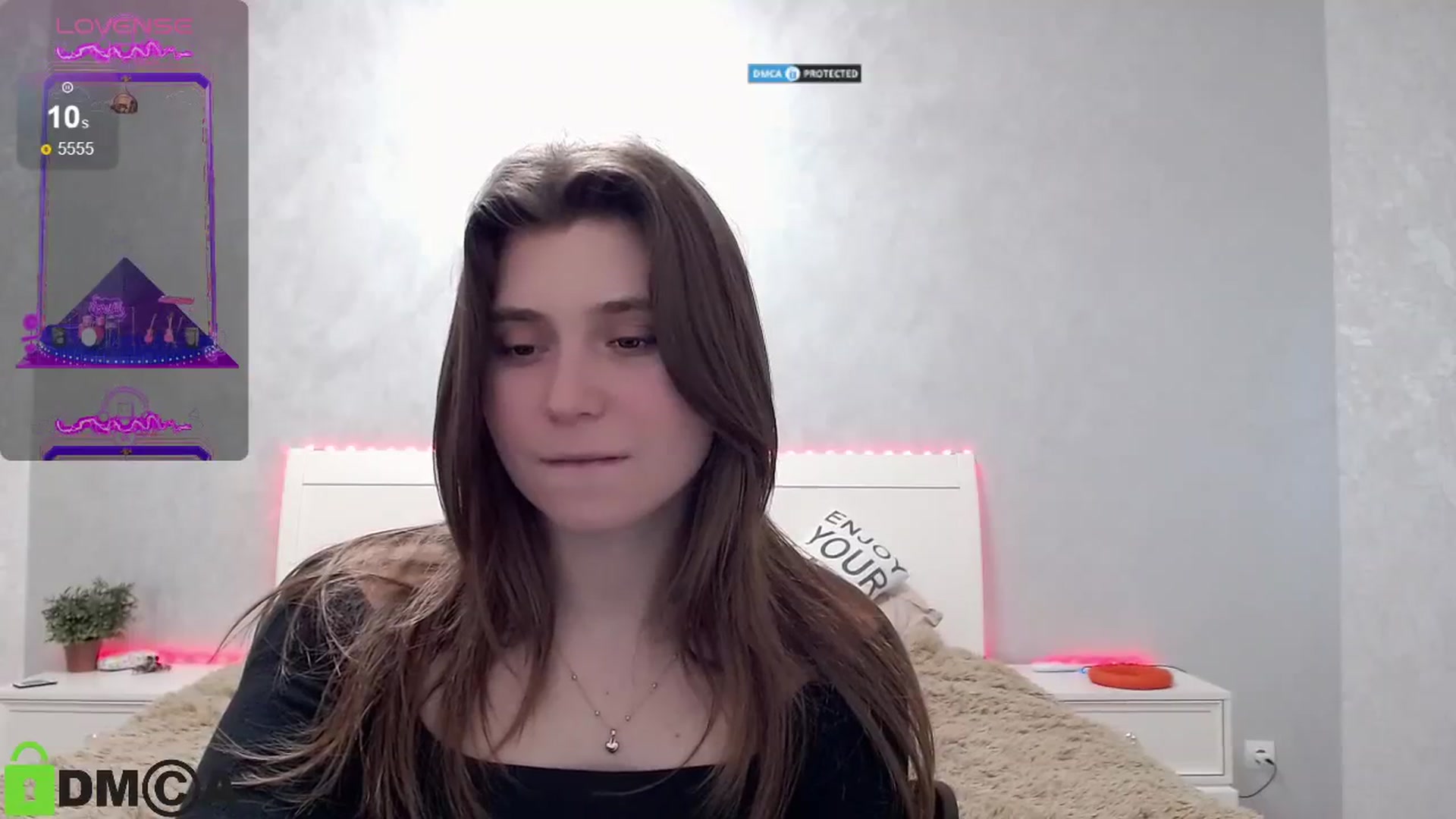 Gallery image thumbnail from MonicaaCute's myfreecams stream on, 04/25/2024, 15:47 image 4 of 20