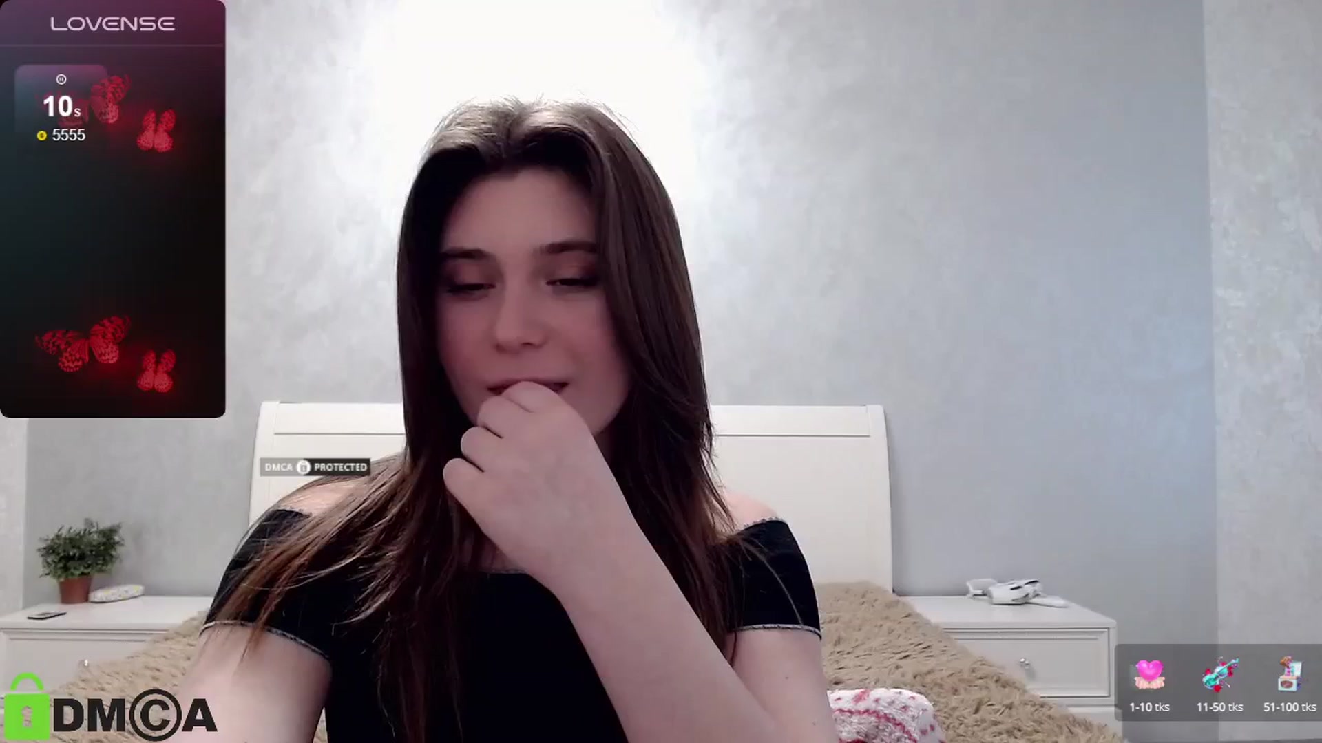 Gallery image thumbnail from MonicaaCute's myfreecams stream on, 04/27/2024, 14:54 image 8 of 20