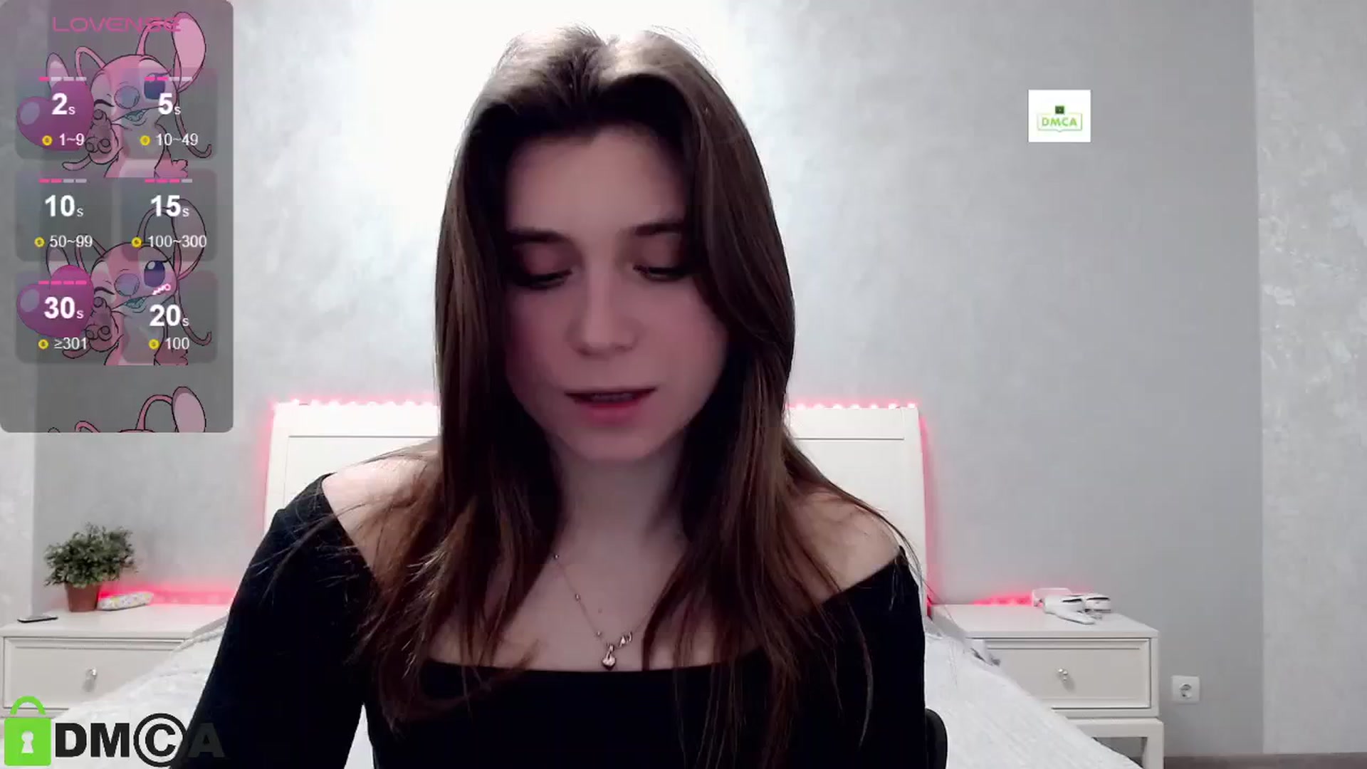 Gallery image thumbnail from MonicaaCute's myfreecams stream on, 04/29/2024, 17:20 image 8 of 20
