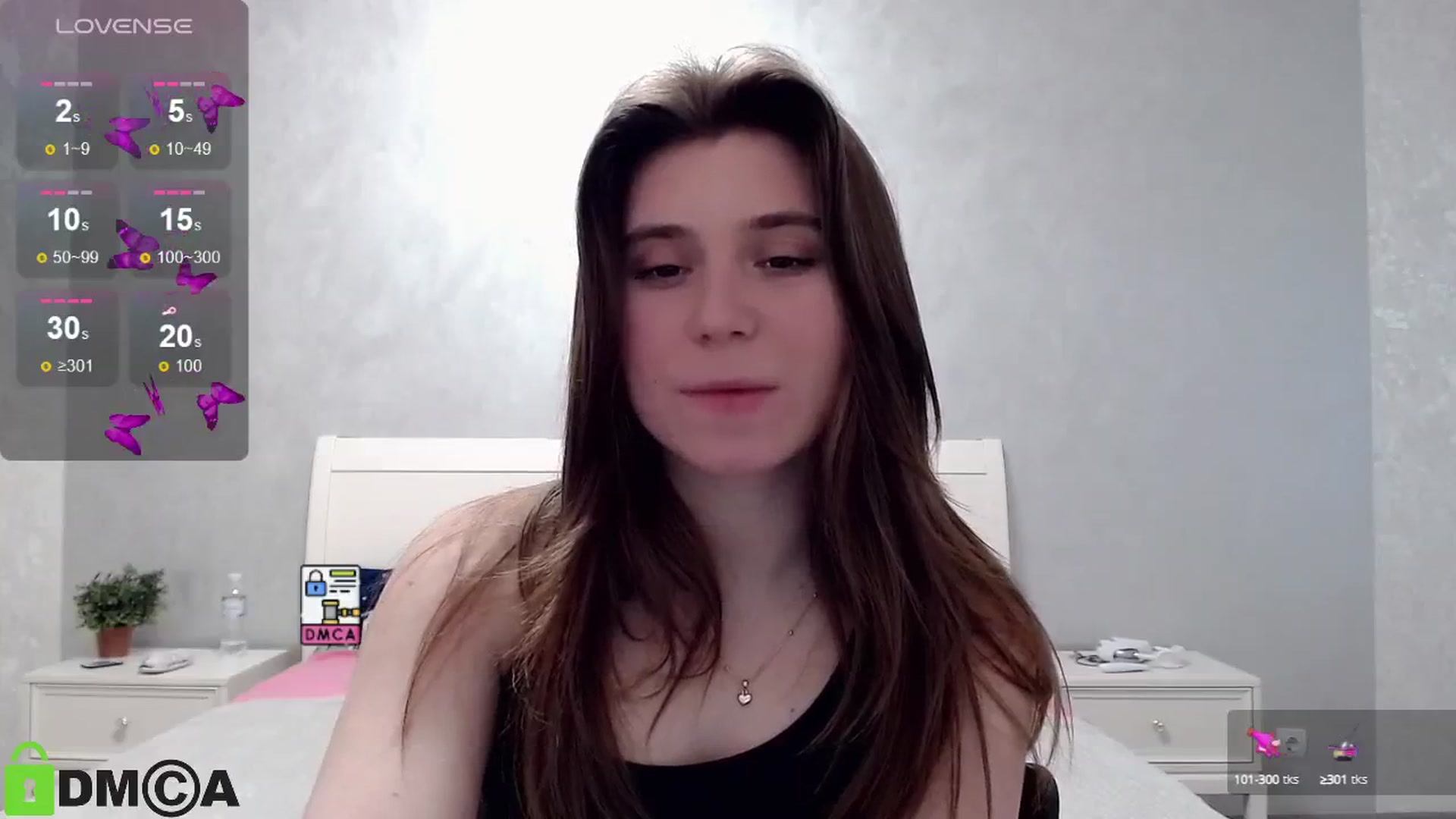 Gallery image thumbnail from MonicaaCute's myfreecams stream on, 05/02/2024, 16:27 image 17 of 20